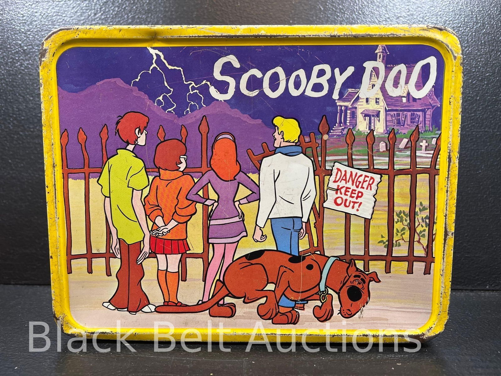 1973 Scooby-Doo Lunchbox and Bottle - 2