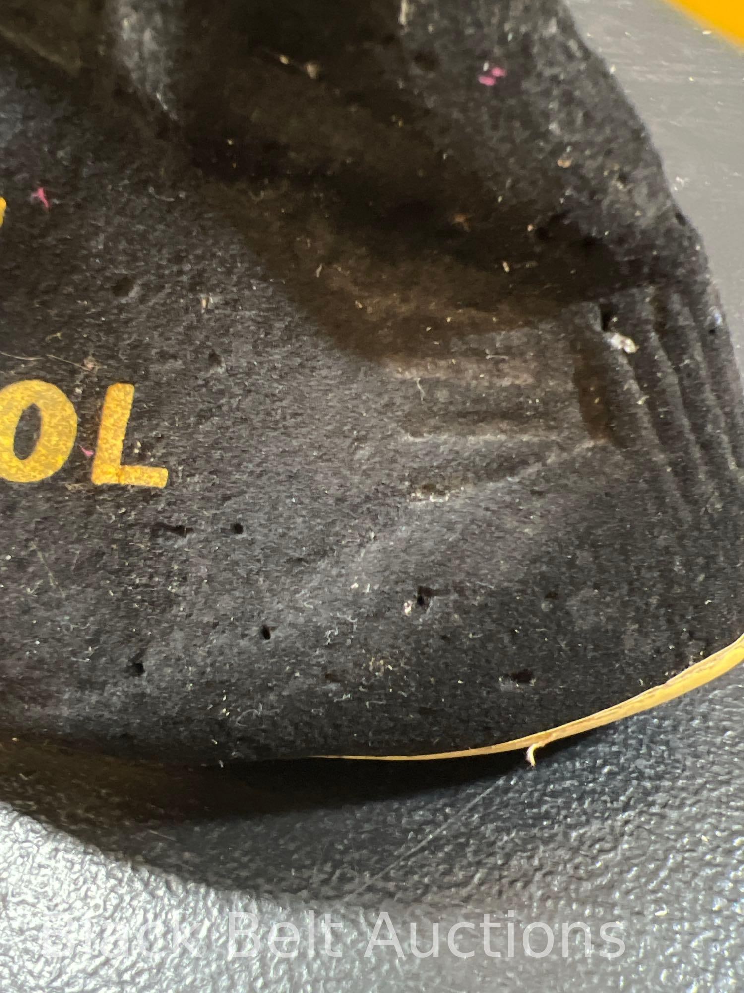 Vertol Promotional Beanie with Two Propellors - 5