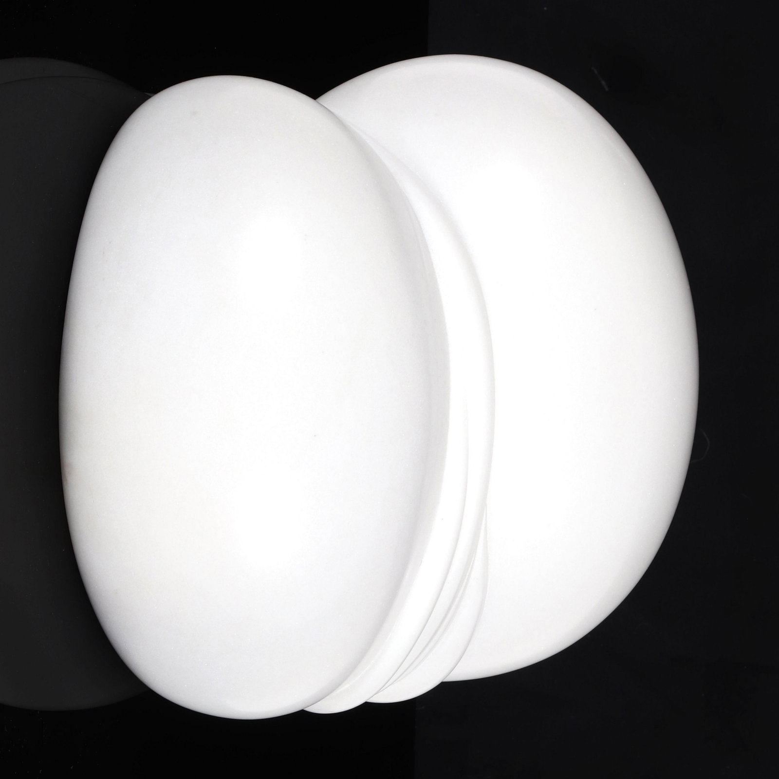 Julia Venske and Gregor Spanle, (German, 21st Century),: Julia Venske and Gregor Spanle(German, 21st Century)Schrumpel #23, 2006Lasa marble hand carved sculpture. Provenance: Property of the Estate of Craig W Johnson, purchased from Margaret Thatcher Projec