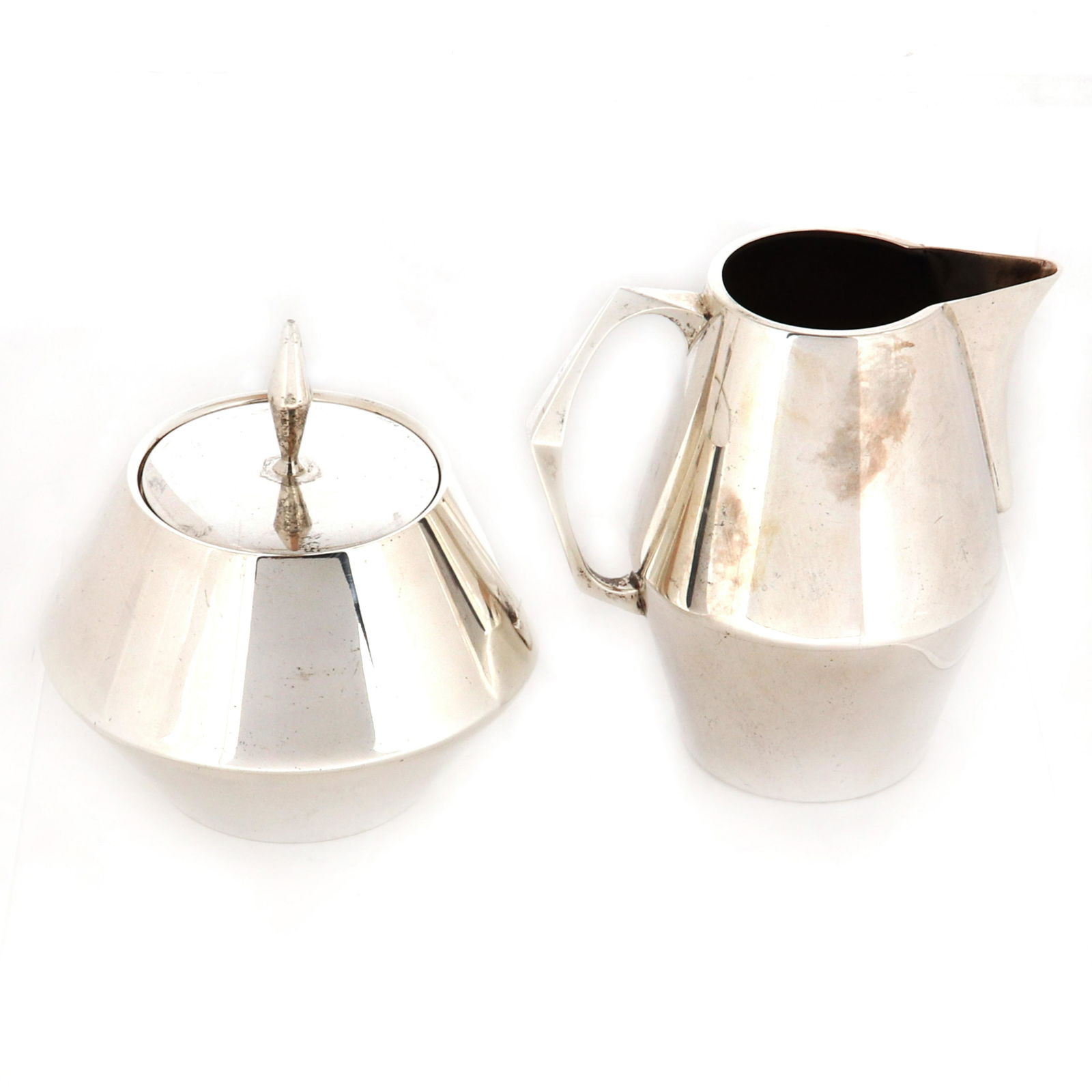 Gio Ponti for Reed & Barton sterling silver: Gio Ponti for Reed & Barton sterling silver 'Diamond' pattern mid century modern cream pitcher and covered sugar set. 5"H (pitcher)