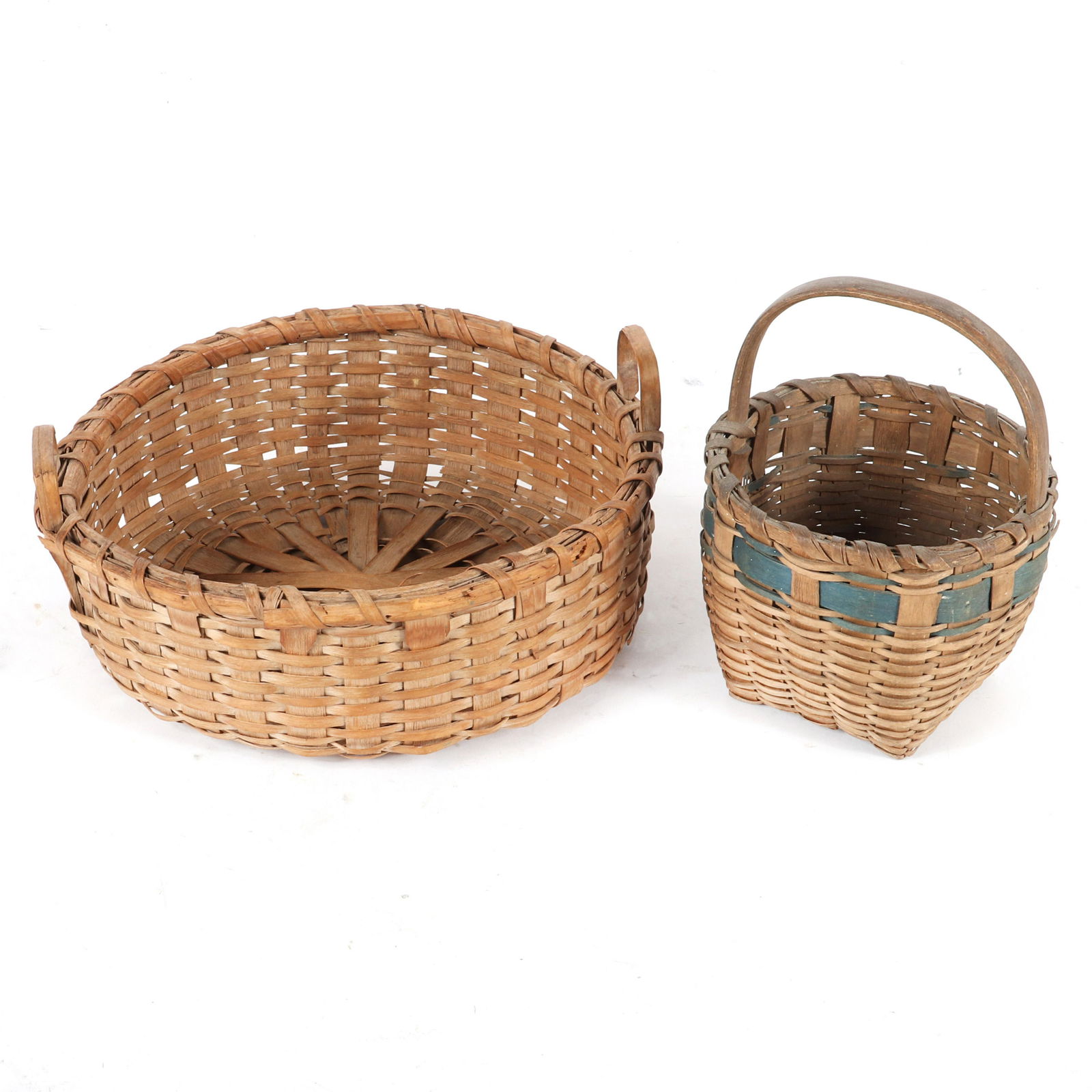 Two vintage woven baskets: large split oak gathering (1 of 4)