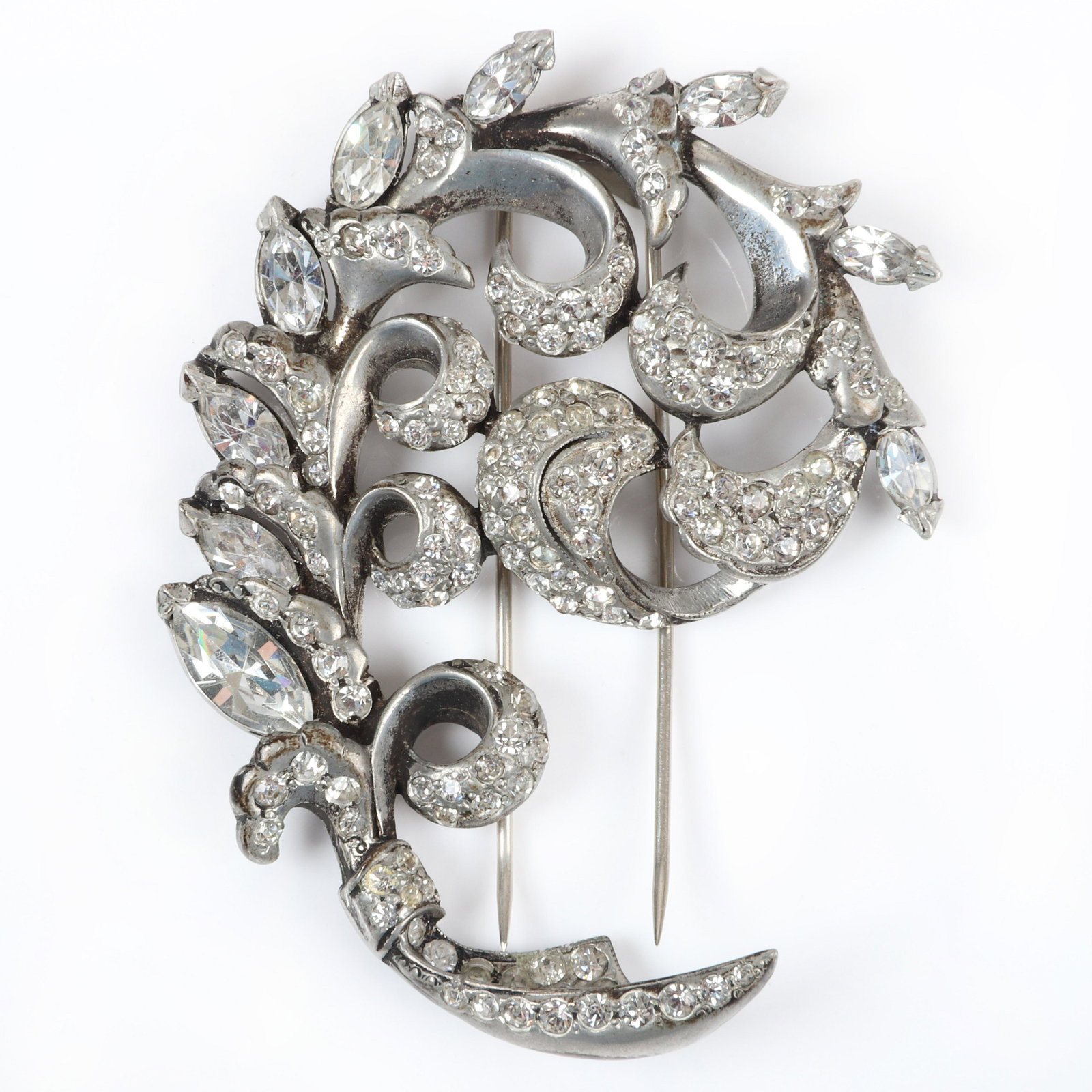 Eisenberg Original sterling arching feather spray fur (1 of 4)