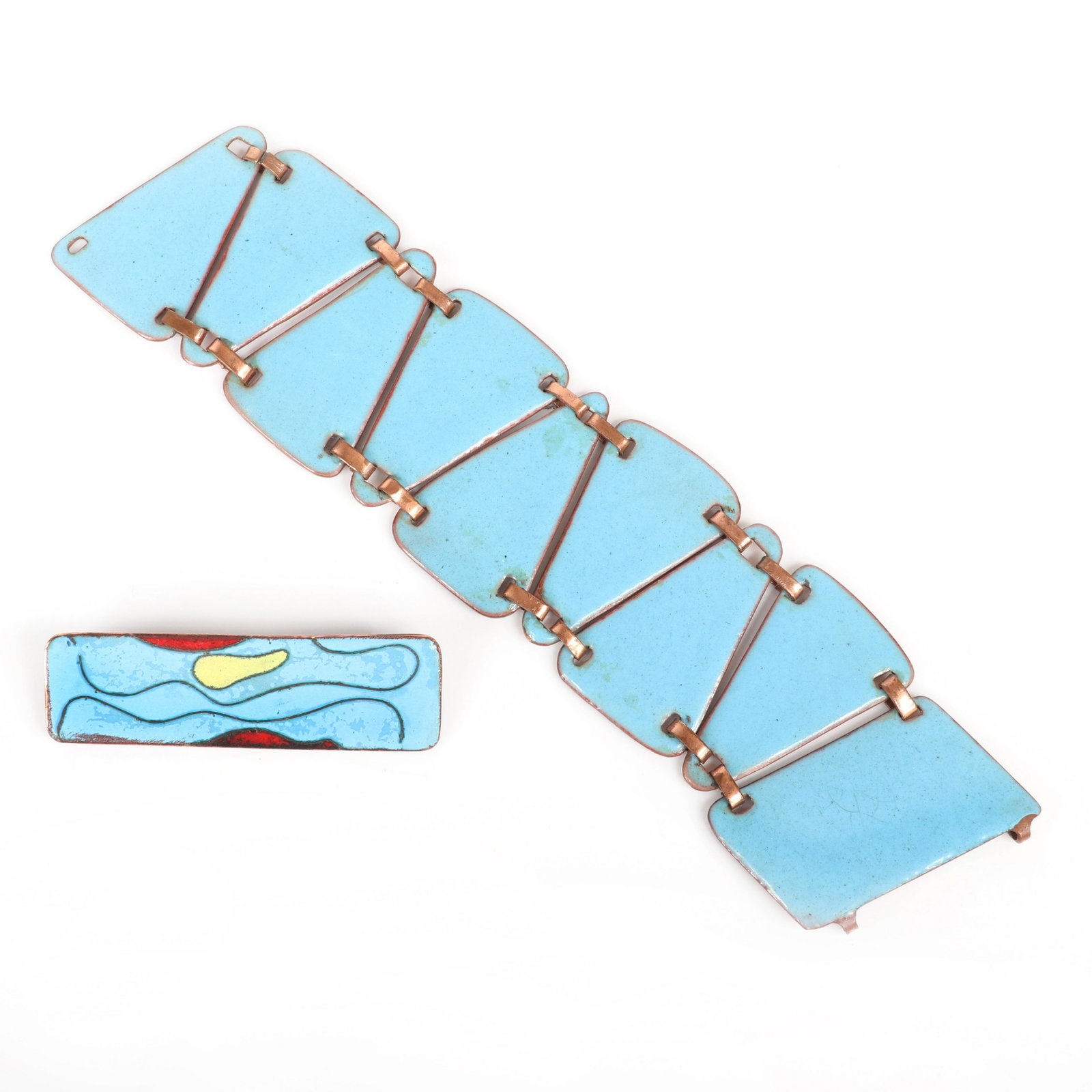 Mildred Ball American Modernist Wide enamel bracelet: Mildred Ball American Modernist Wide enamel bracelet with nine triangular blue panels with copper links and coordinating blue enamel rectangular pin. Ball was a Mid-Century jeweler, enamelist and an e