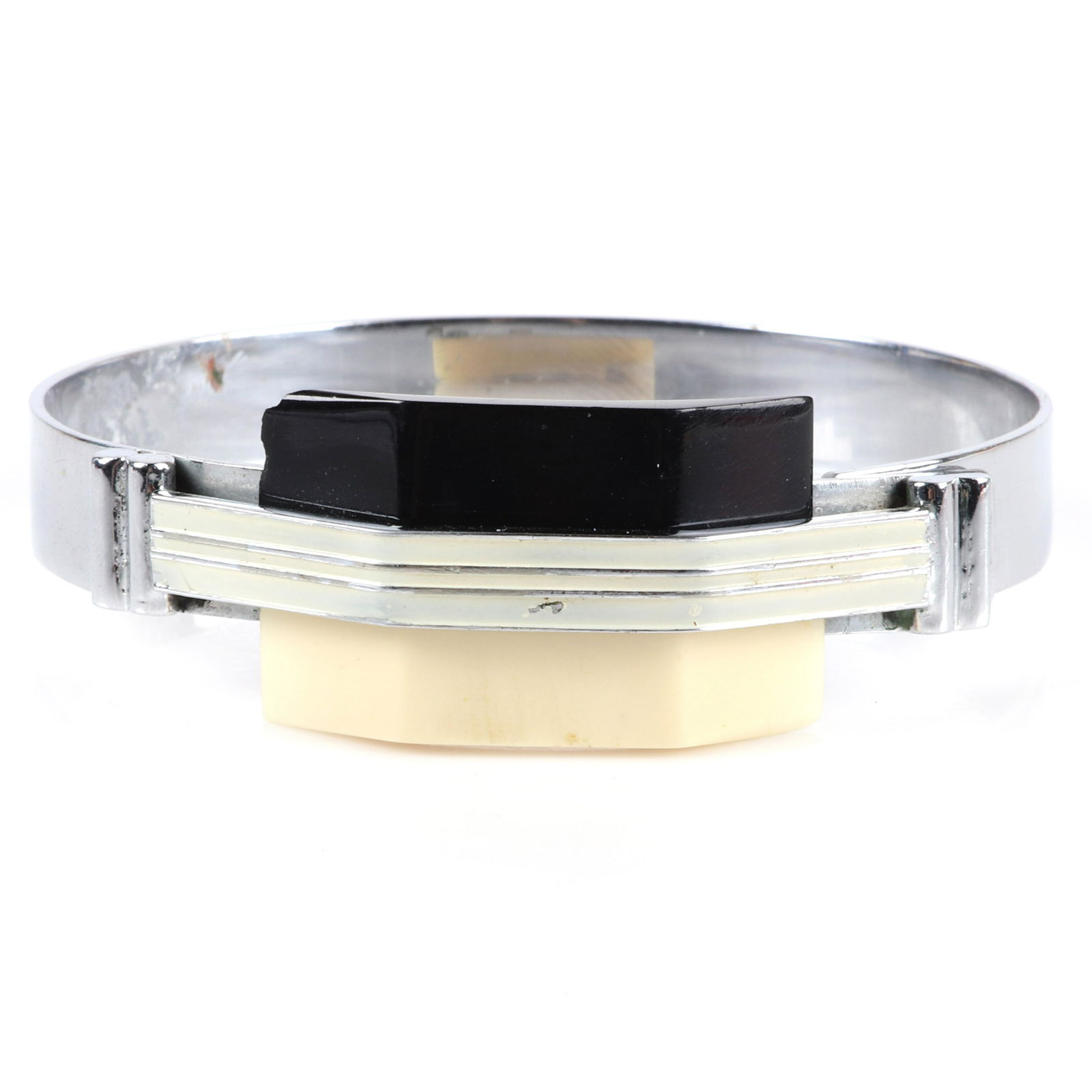 Attributed to Jakob Bengel German Art Deco Machine Age: Attributed to Jakob Bengel German Art Deco Machine Age bracelet. Modern geometric bangle cuff with white and black galalith, on enameled chromed metal. 2 1/2" inner diam., 3/4" W