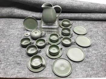 Russel Wright American Modern Cedar Green Lot of 22: Russel Wright American Modern Cedar Green Lot of 22 Pieces: Nine Cups; Five Saucers; Sugar Bowl Base-AS IS; Two Sugar Bowl Lids-one with glaze imperfections; Four b&bâ€™s-one has chip; Covered Pi