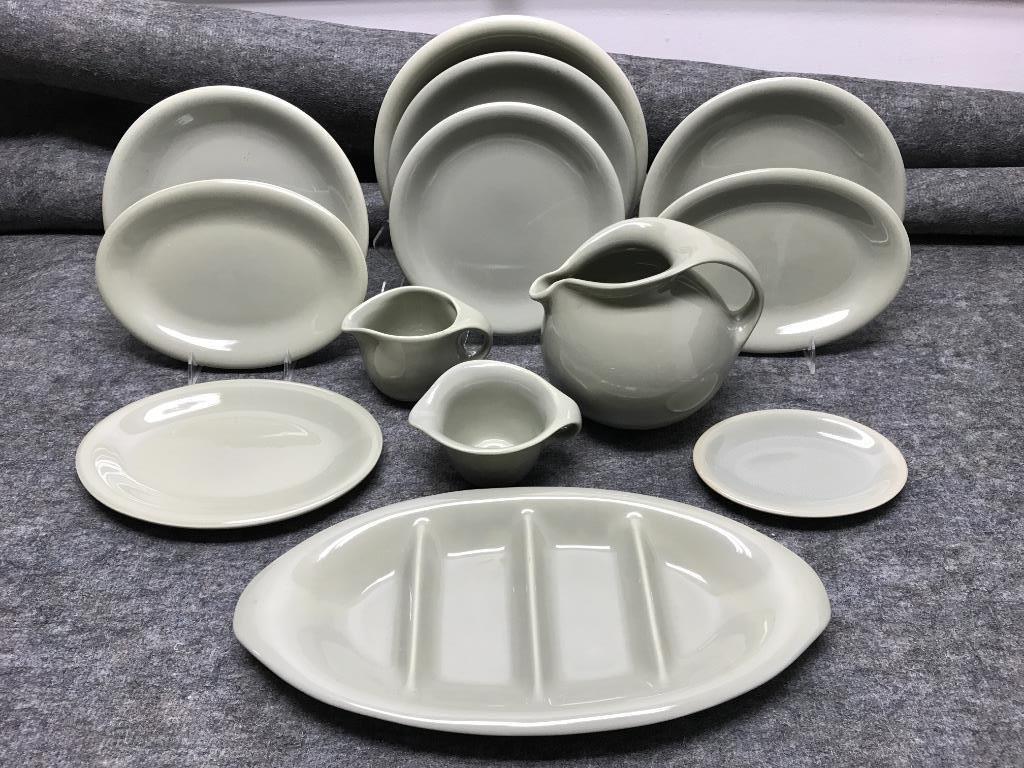 Russel Wright Sterling China Suede Gray Thirteen: Russel Wright Sterling China Suede Gray Thirteen Pieces: One 5” x 7” Platter; Three 7 1/2” Platters; One 9” Plate; Three 10” Plates; One 11” Plate; Creamer; Divided