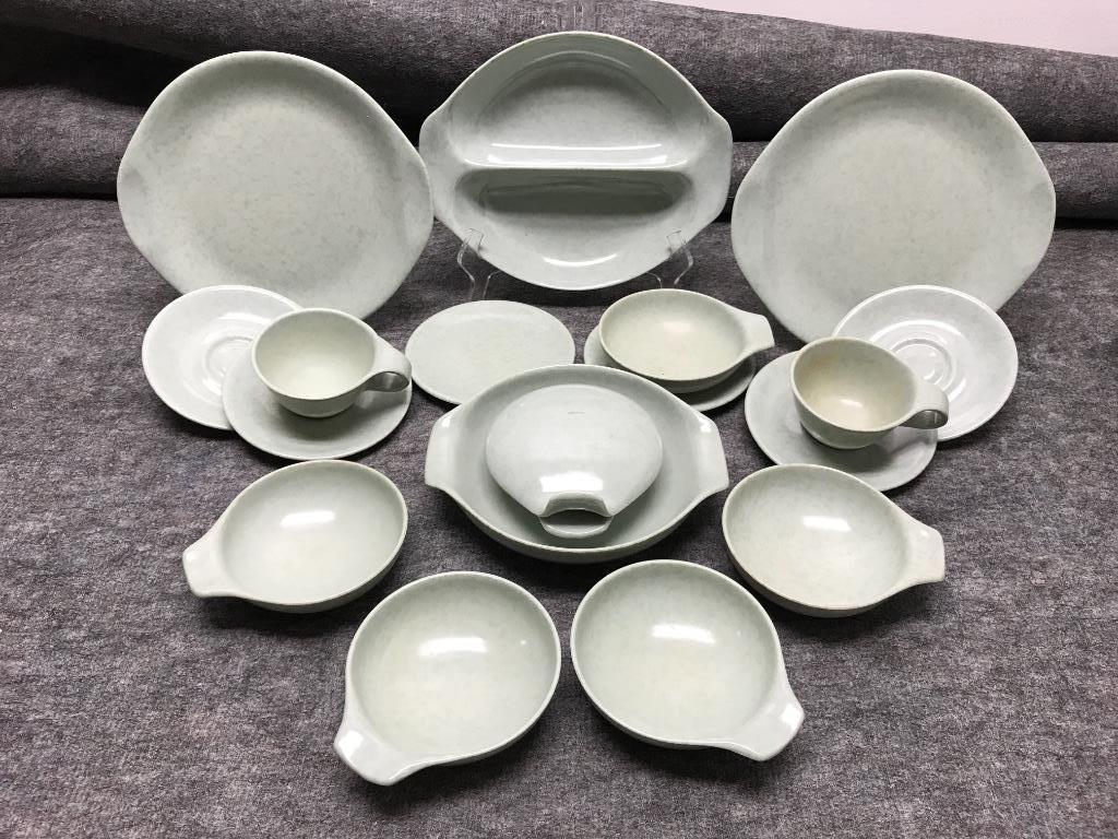 Russel Wright Melmac Residential 19 Pieces Gray: 9" x: Russel Wright Melmac Residential 19 Pieces Gray: Two Dinner Plates; Two b&bâ€™s; Two Cups and Four Saucers; Six Soups; One Soup/Sugar Cover; Open Vegetable Bowl; Divided Vegetable Bowl. Some stai