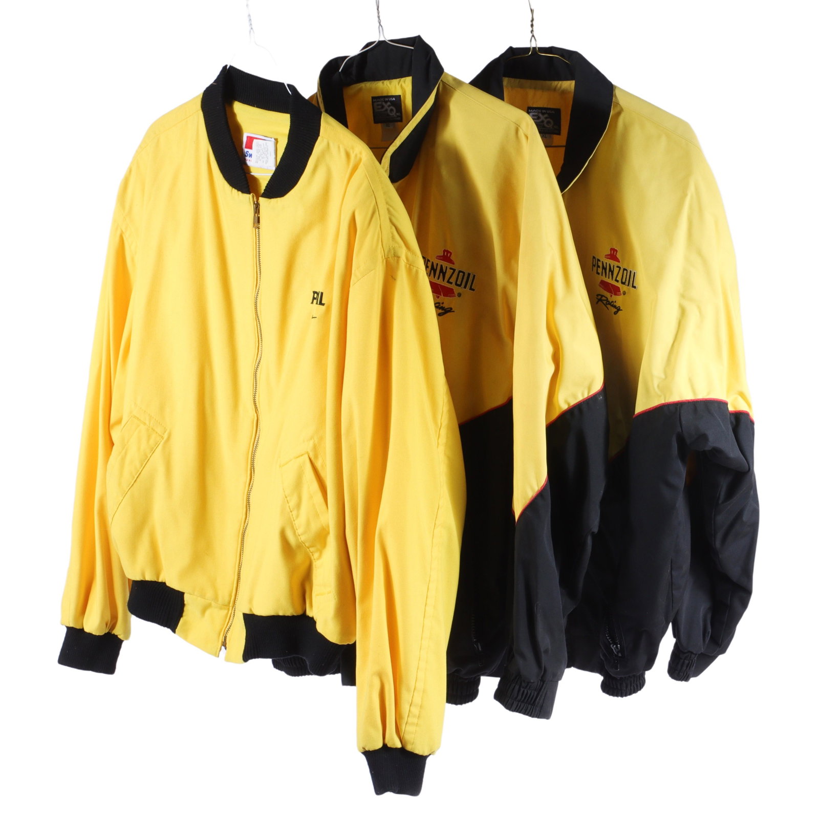 3 Pennzoil Racing Crew Jackets 28" armpit-to-armpit, 30" (one): 3 Pennzoil Racing Crew Jackets 3 Pennzoil Racing Crew Jackets all 3 are size XL. 28" armpit-to-armpit, 30" (one)