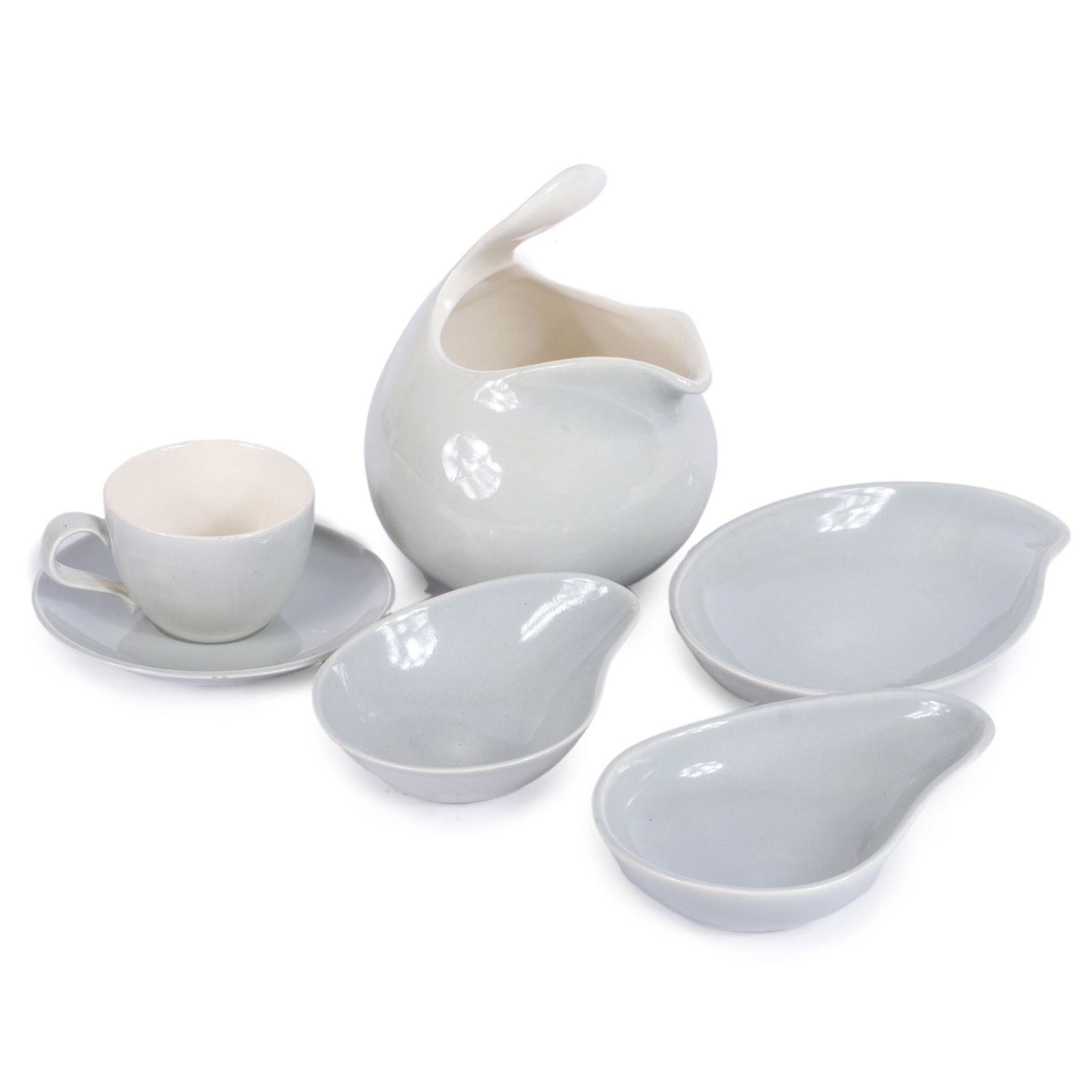 Eva Zeisel Town & Country MCM 6pc gray dish group: pitcher, three graduated comma bowls, 5"Diam. (1 of 6)