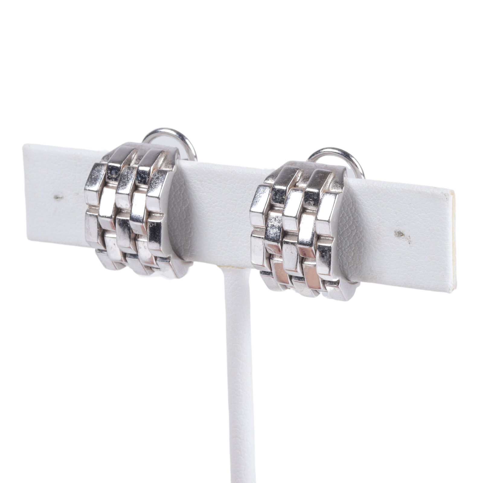 Chimento 750 18k white gold designer tank chain earrings 3/4"H x 1/2"W: Chimento 750 18k white gold designer tank chain earrings 11.25dwt. Confirmed funds required for shipment of this item. No credit cards accepted. 3/4"H x 1/2"W