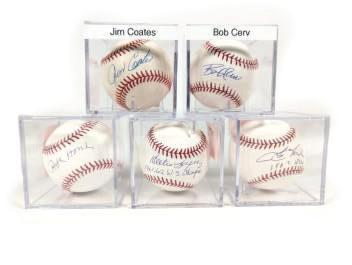 Lot of 5 New York Yankees Old Timers Baseballs: Lot of 5 New York Yankees Old Timers Baseballs The lot includes: Bob Cerv (OML Selig), Tom Tresh inscribed 1962 ROY (OML Selig in French with Expos flag), Hector Lopez inscribed 1962 W.S. Champs(OML S