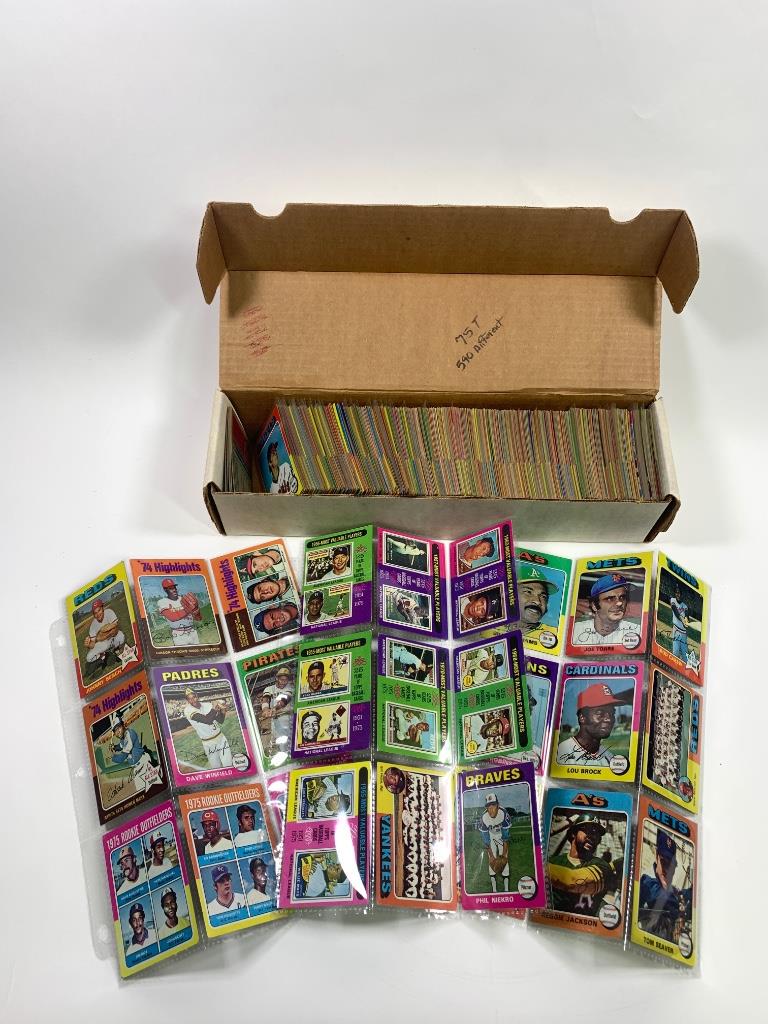 Lot of aprox 600 - 1975 Topps Baseball Cards (1 of 4)