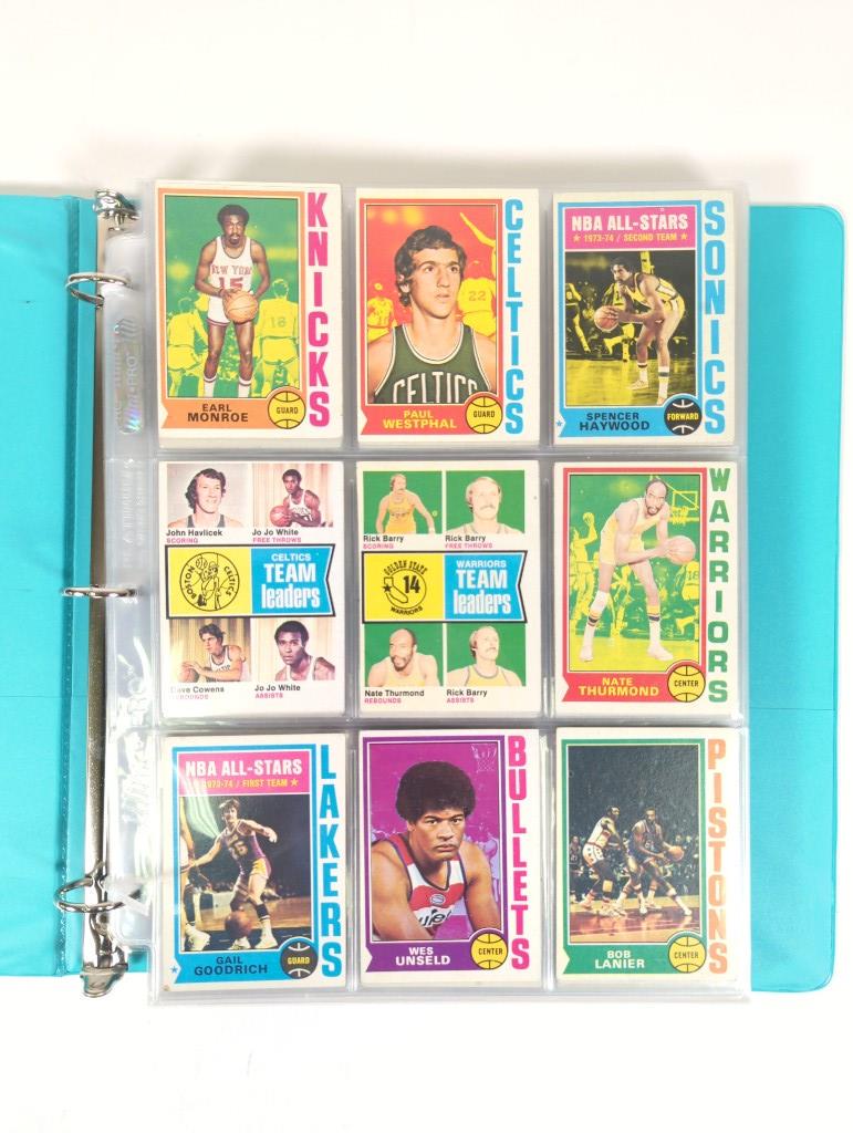 1974-75 Topps Basketball Starter Set 227/264: 1974-75 Topps Basketball Starter Set 227/264 The set is 86 percent complete, on avg appears in the vg-ex range, some better, some lesser. Stars include: Kareem Abdul-Jabbar, Bill Walton (rookie), Geor