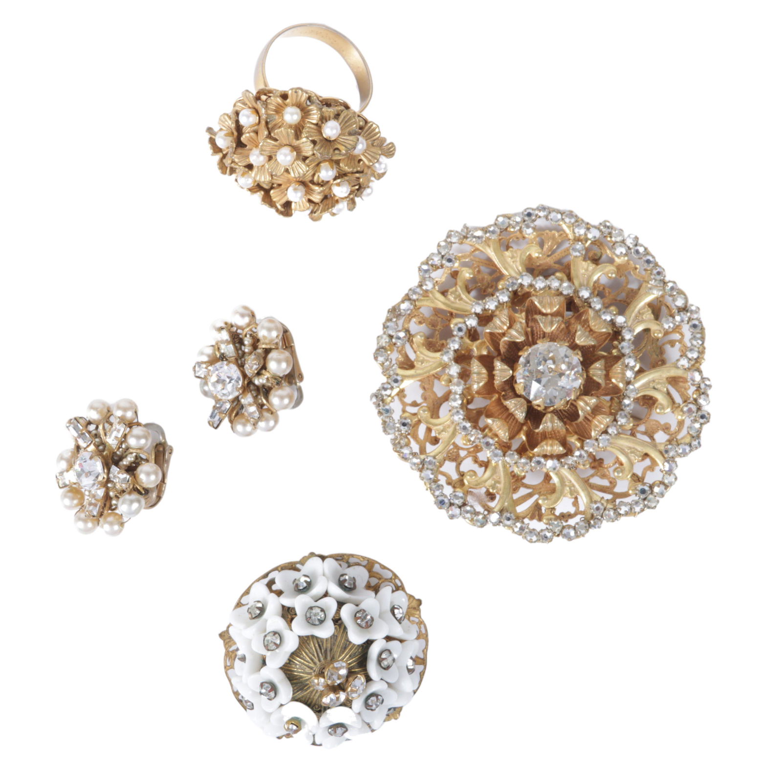 Miriam Haskell gold tone 4pc layered floral cluster jewelry group: floral pin with white glass (1 of 8)