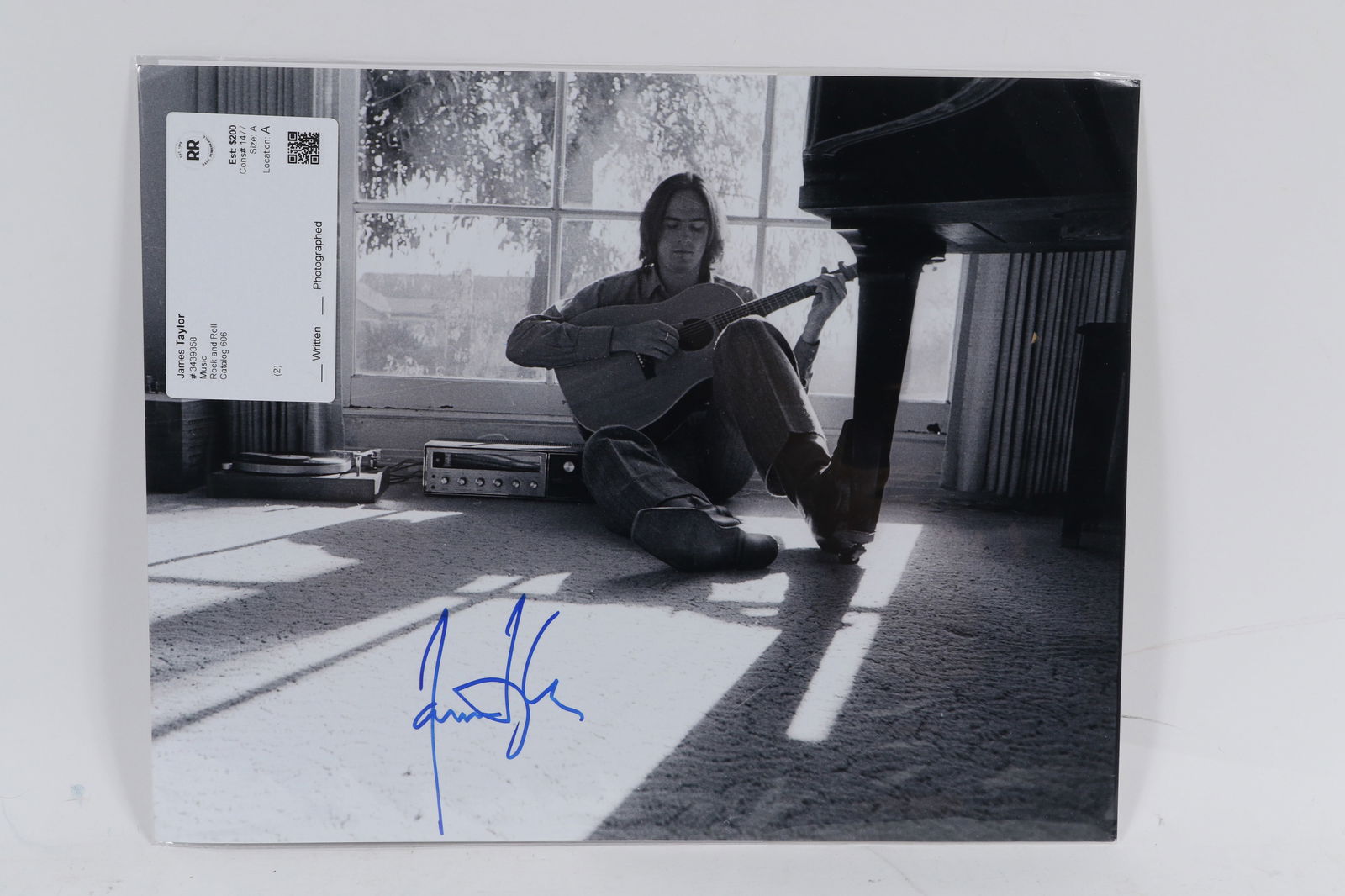 James Taylor Autographed Photo (1 of 5)