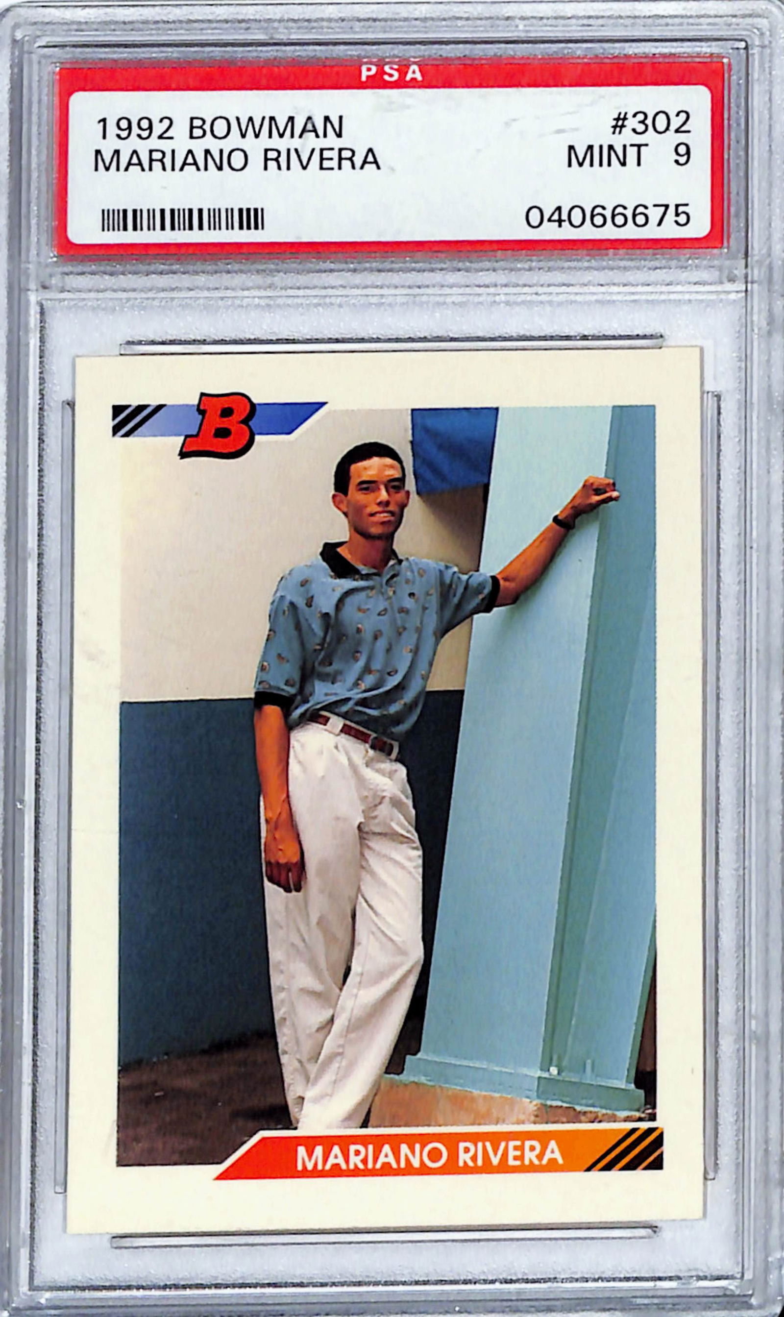 1992 Bowman Mariano Rivera Rookie Baseball Card #302 PSA 9 Mint (1 of 2)