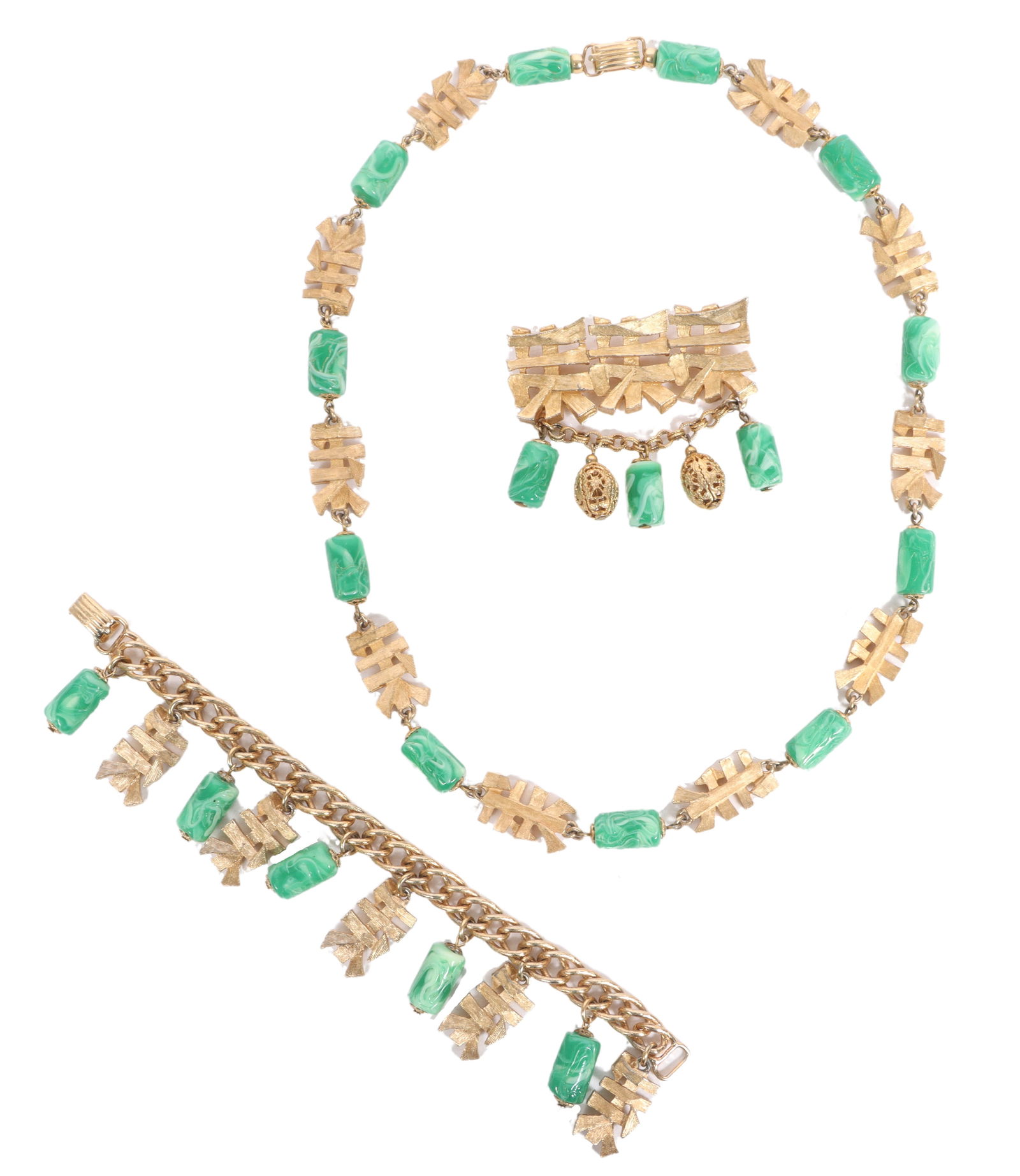 Napier Asian themed 3pc group with necklace, bracelet, and brooch. (1 of 10)