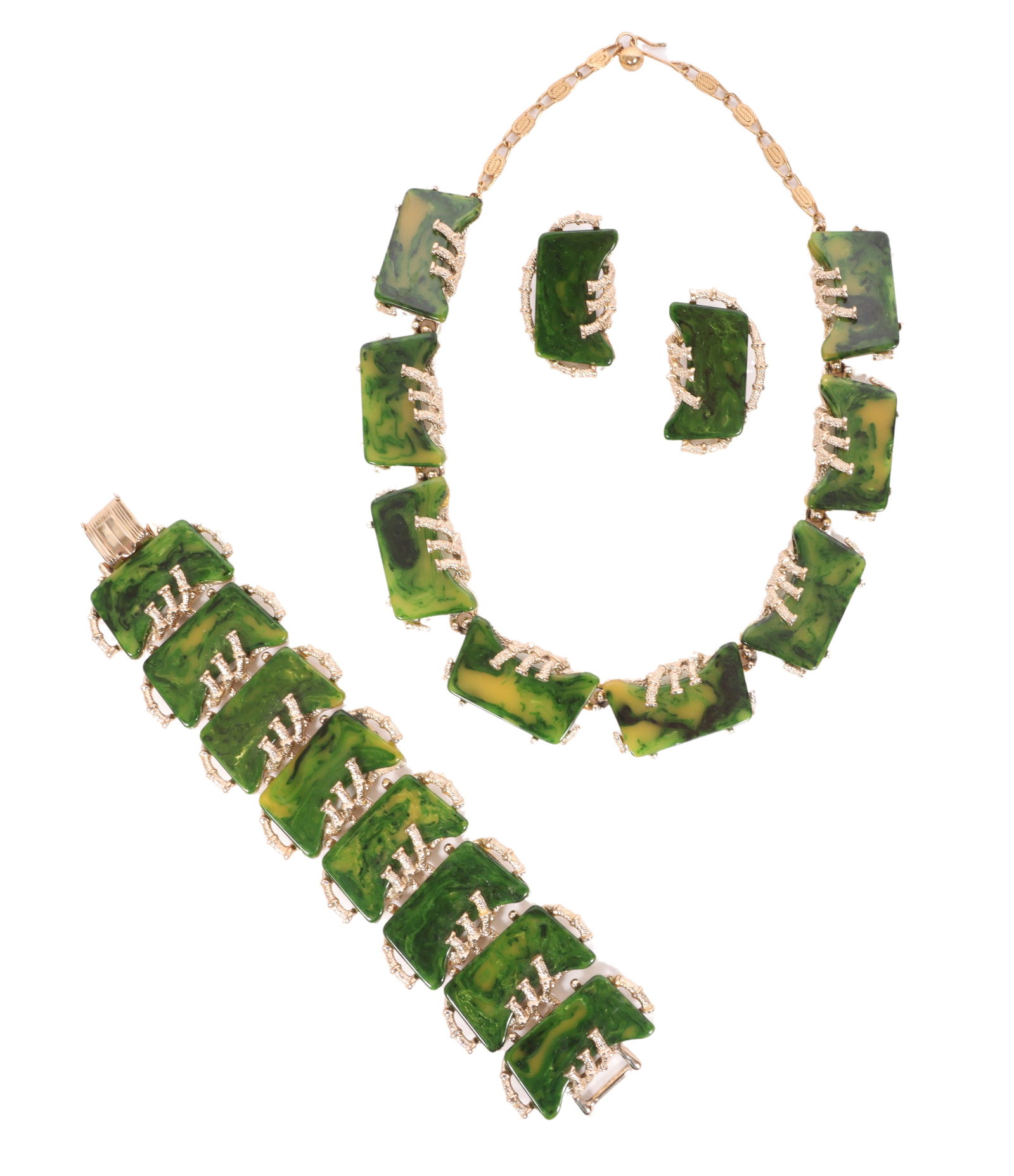 ART green and yellow spinach Bakelite 3pc group with necklace, bracelet, and earrings: ART green and yellow spinach Bakelite 3pc group with necklace, bracelet, and earrings Provenance: From the collection of Cheryl Killmer. 16 1/2"L x 7/8"W (necklace)