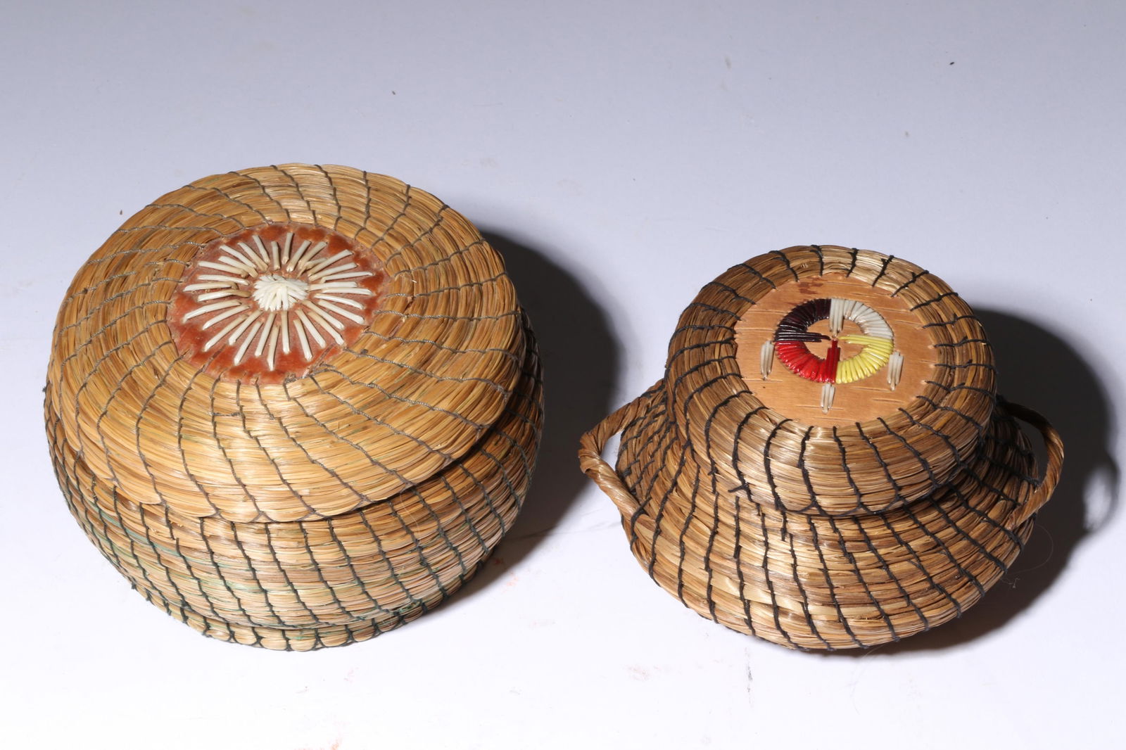 2 Woodlands Sweetgrass Baskets with Lids Basket 1: 2 1/4" wide at mouth, 4 1/4" widest at handles, 1 (1 of 10)