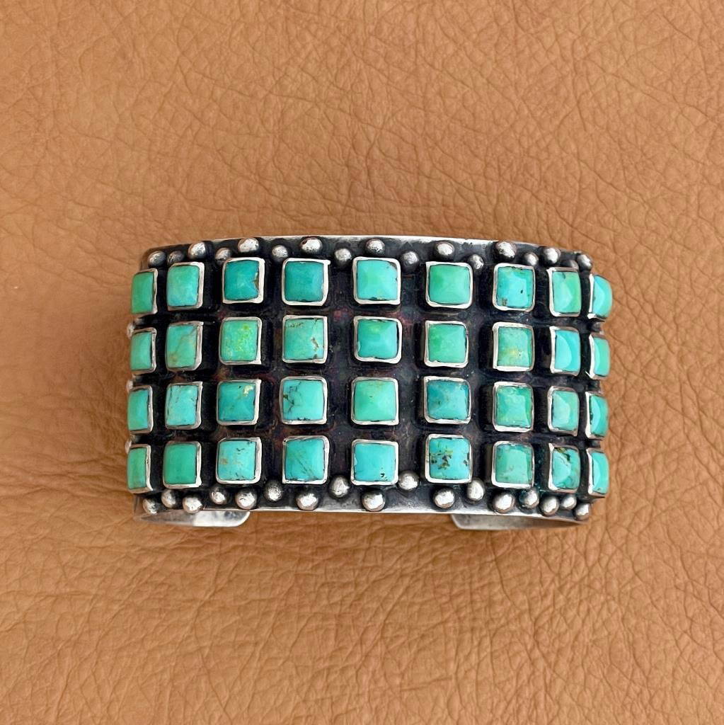 Navajo Signed Dc , Wrist Size 6 1/8" + 1 1/4" Gap. Can Be Slightly