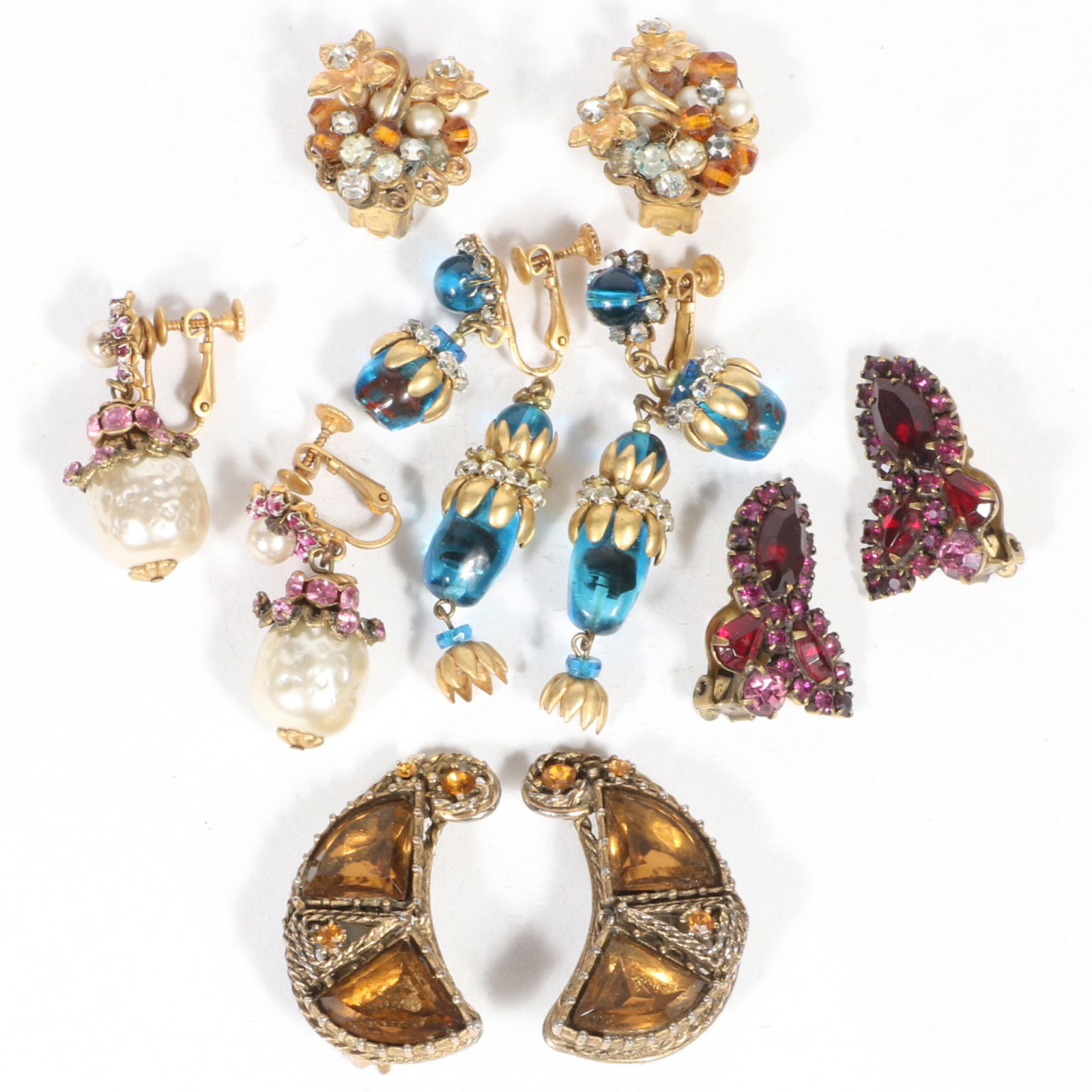 Vintage 5pc. costume jewelry earring group: Original by Robert beaded earrings, Weiss red and pink (1 of 9)