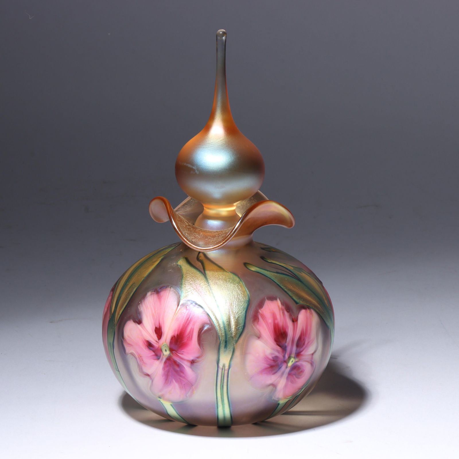 Charles Lotton, Illinois (1935-2021), Multi Flora iridescent perfume bottle, 1990, art glass, 8 (1 of 10)