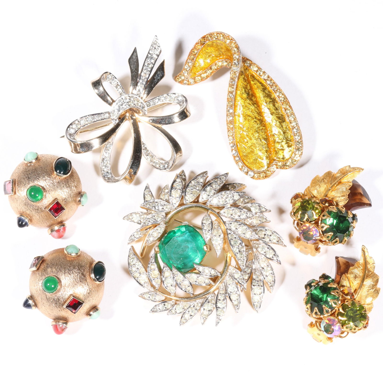 Vintage 5pc costume jewelry group: Boucher diamante rhinestone crystal bow brooch, Jomaz foliage (1 of 13)