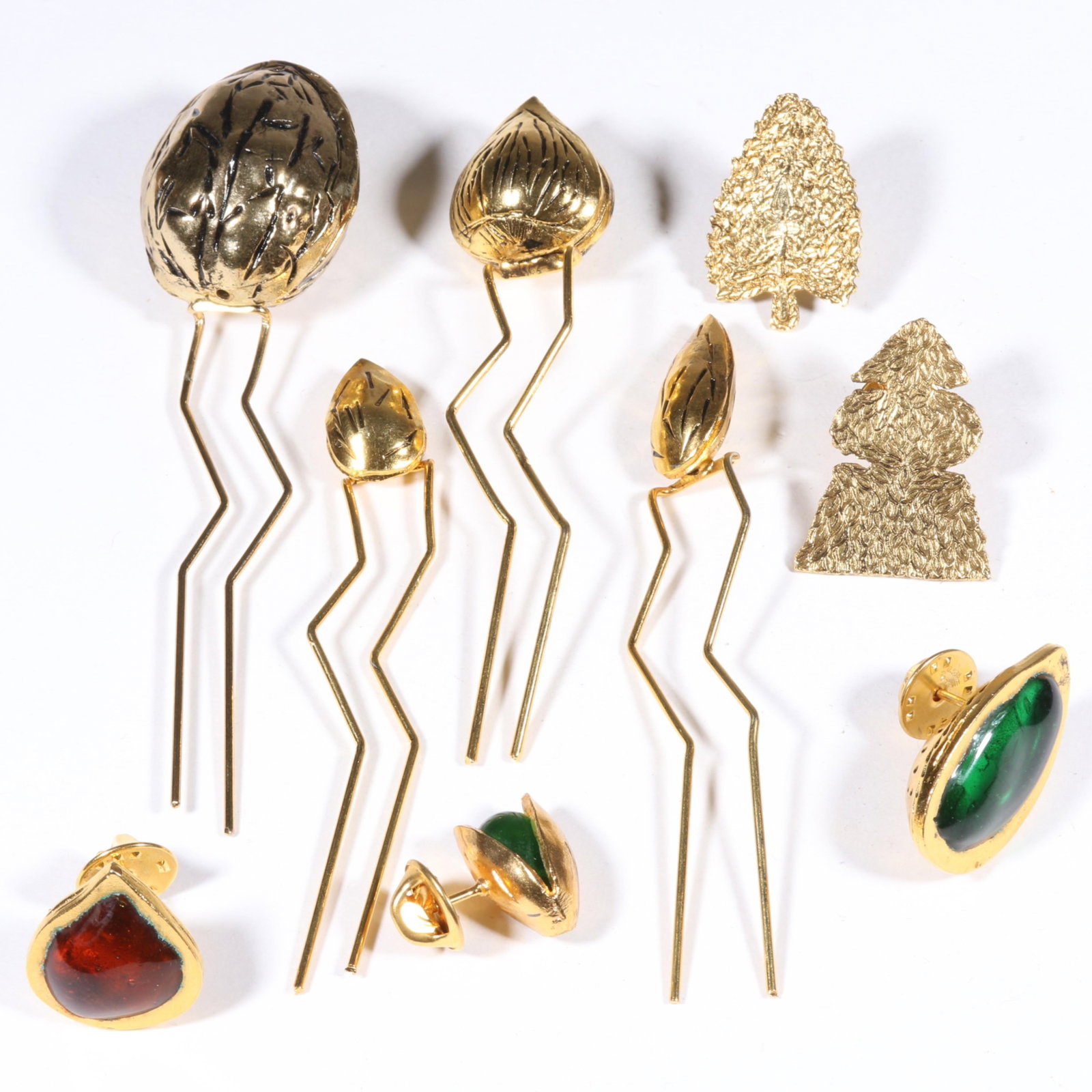 Unsigned Isabel Canovas tree nuts accessory group of pins with glass accents, and hair pins 4 1/8"H: Unsigned Isabel Canovas tree nuts accessory group of pins with glass accents, and hair pins 4 1/8"H x 1 1/8"W (walnut hair pin)