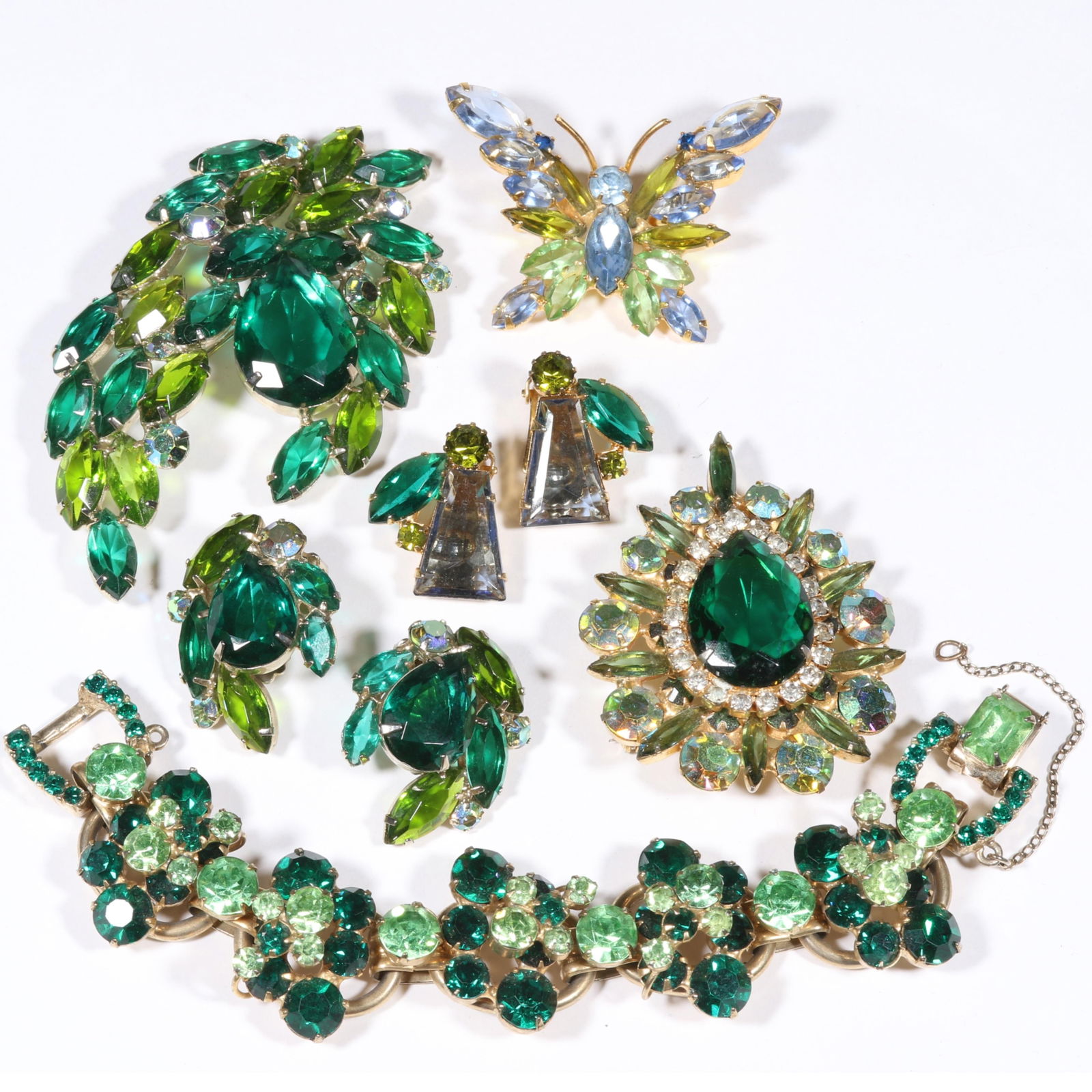 D & E Juliana shades of green rhinestone crystal jewelry group with butterfly brooch. 7"L x 1"W (1 of 12)