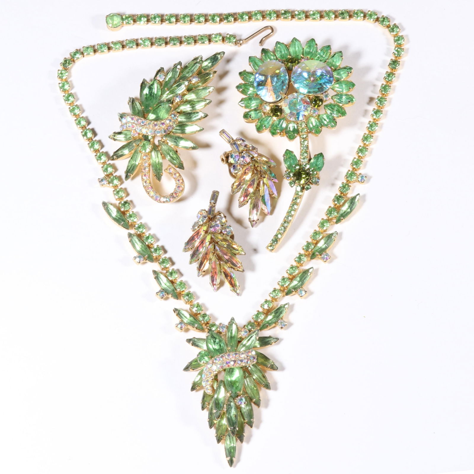 D & E Juliana spring green rhinestone crystal jewelry group. 18 1/4"L x 2 1/4"Drop (necklace) (1 of 8)