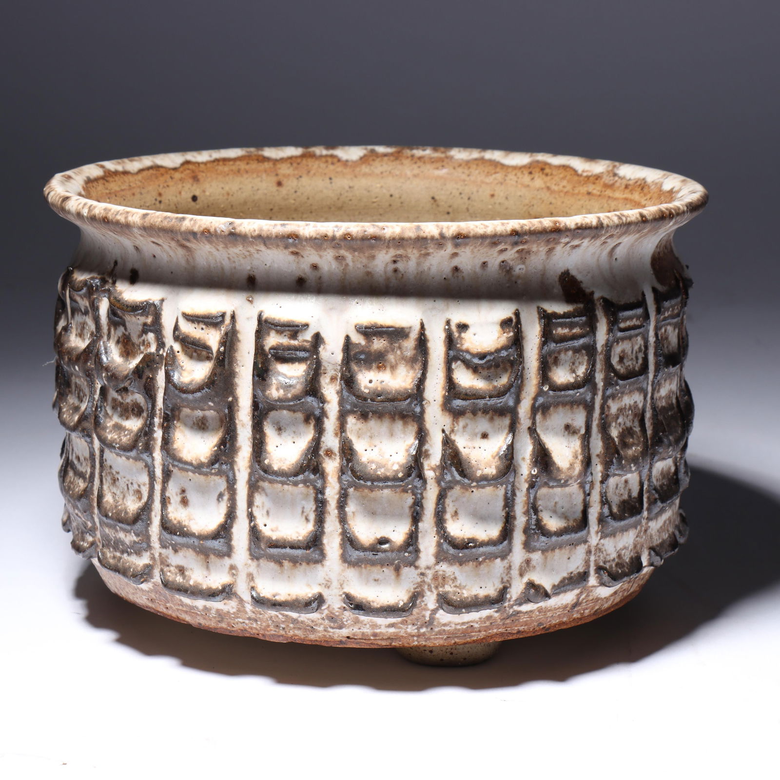 Vintage American studio pottery glazed earthenware footed planter vessel. 5 1/4"H x 7 3/4"Diam. (1 of 8)