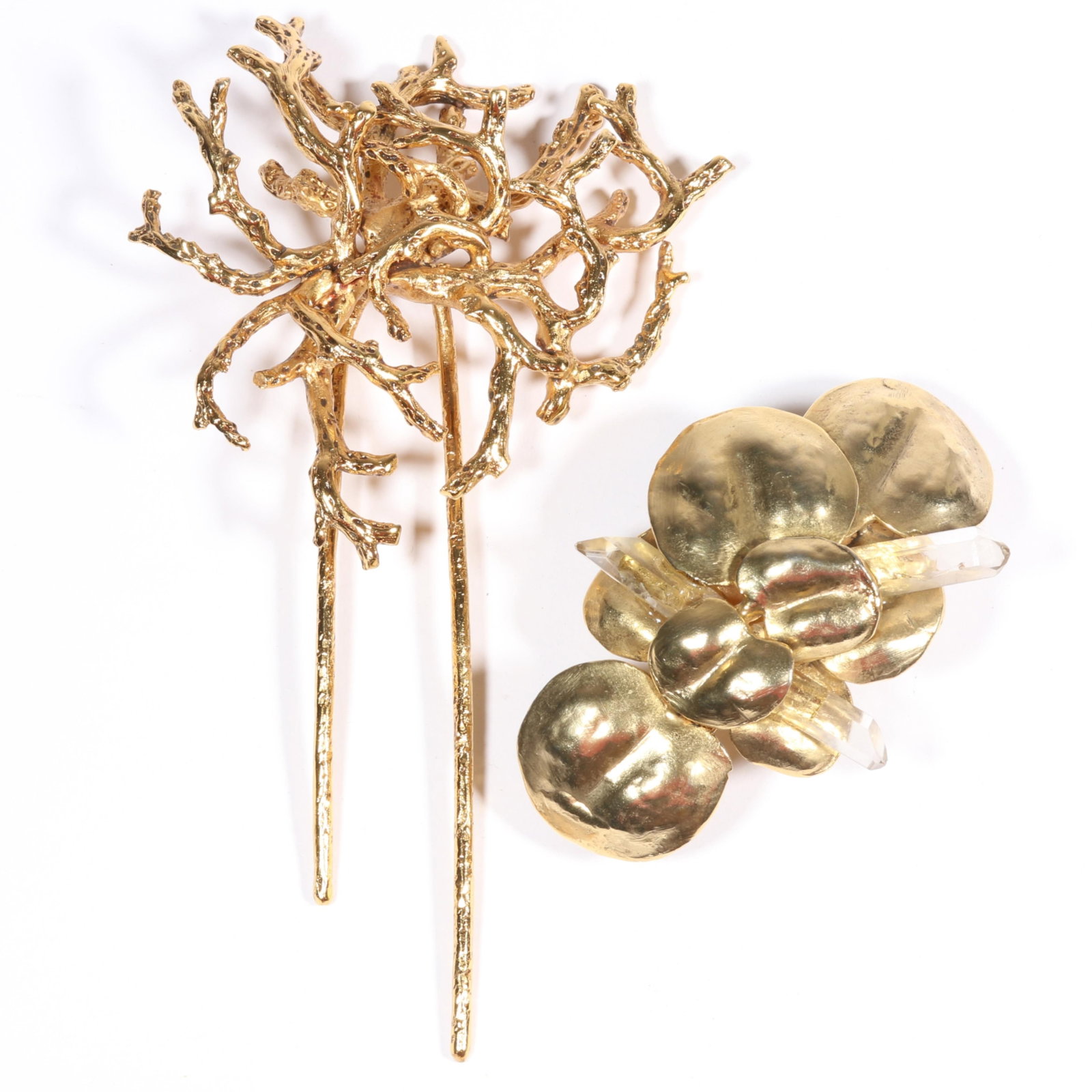 Les Paruriers French designer couture gilt metal coral hair pin and barrette clip with crystal: Les Paruriers French designer couture gilt metal coral hair pin and barrette clip with crystal accents.5 3/8"H x 3 1/4"W (hair pin)