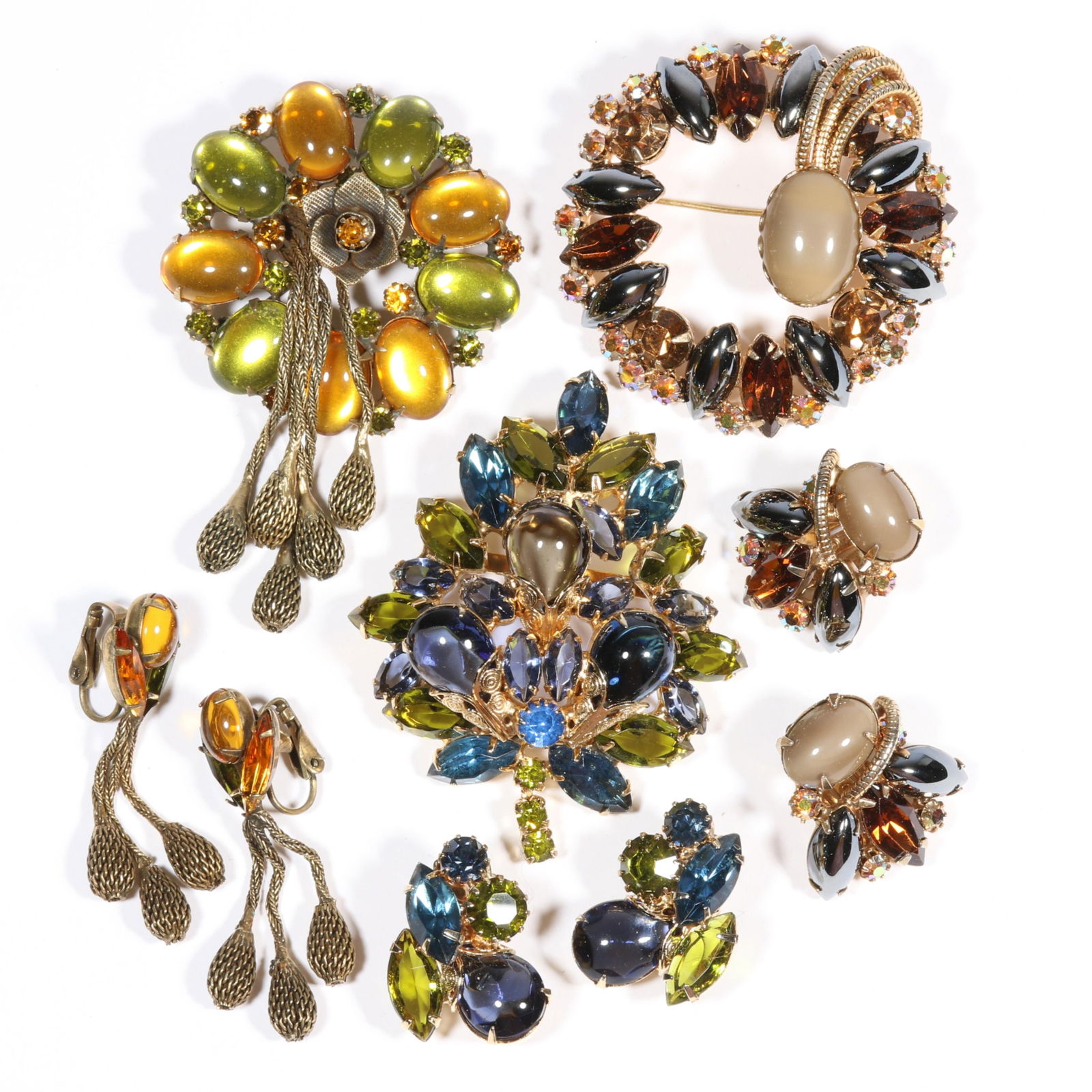 Unsigned Alice Caviness art glass and rhinestone crystal costume jewelry group with matching sets of (1 of 12)