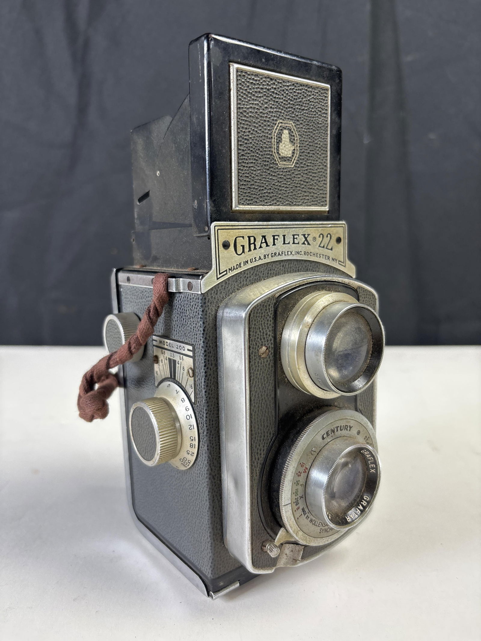 Graflex 22 Model 200 Pop Up Upright Vintage Camera, untested: Graflex 22 Model 200 Pop Up Upright Vintage Camera, untested