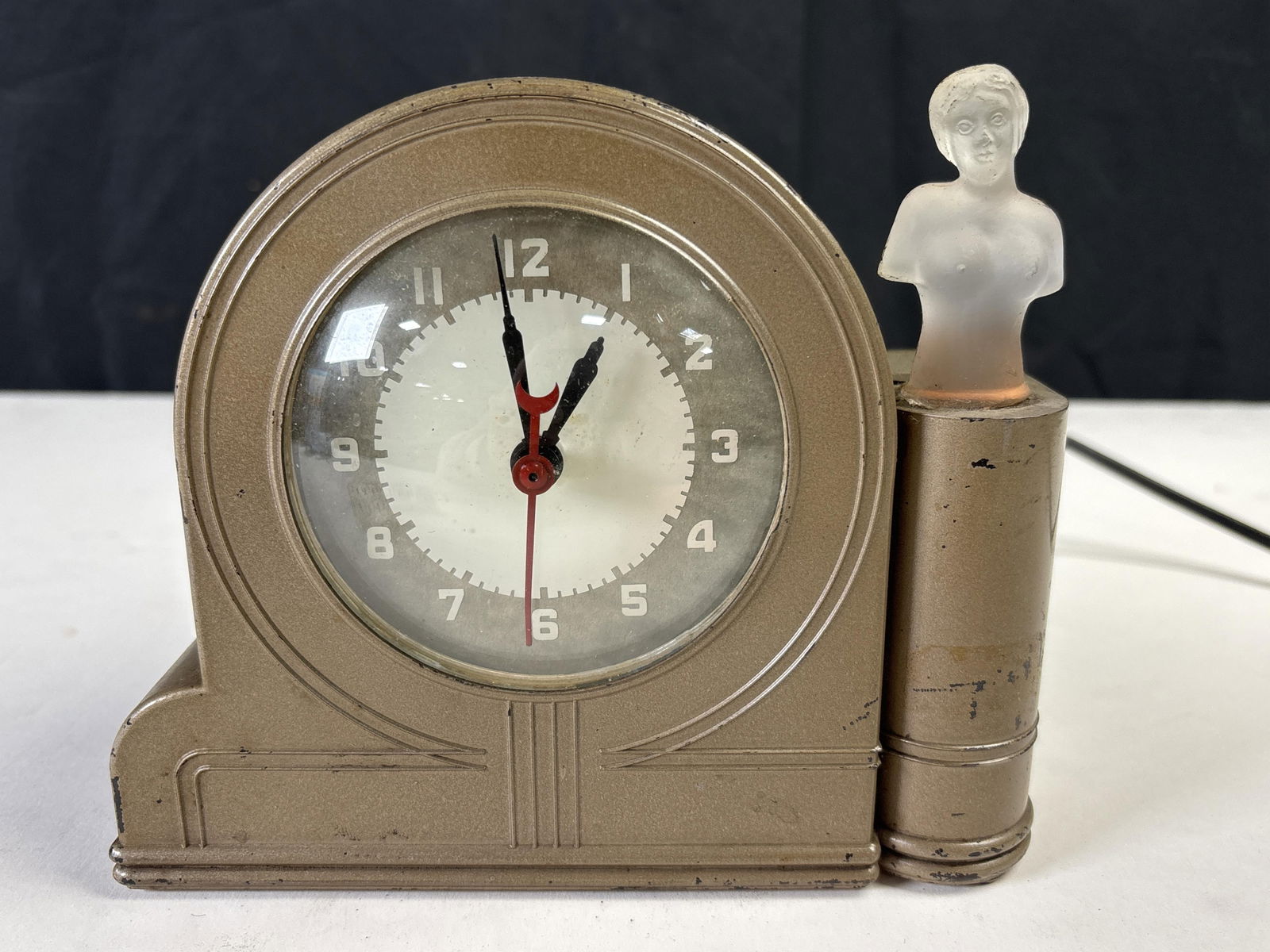 Lackner Neon Glo Clock, Metal, Powers On, Lady Lights Up: Lackner Neon Glo Clock, Metal, Powers On, Lady Lights Up