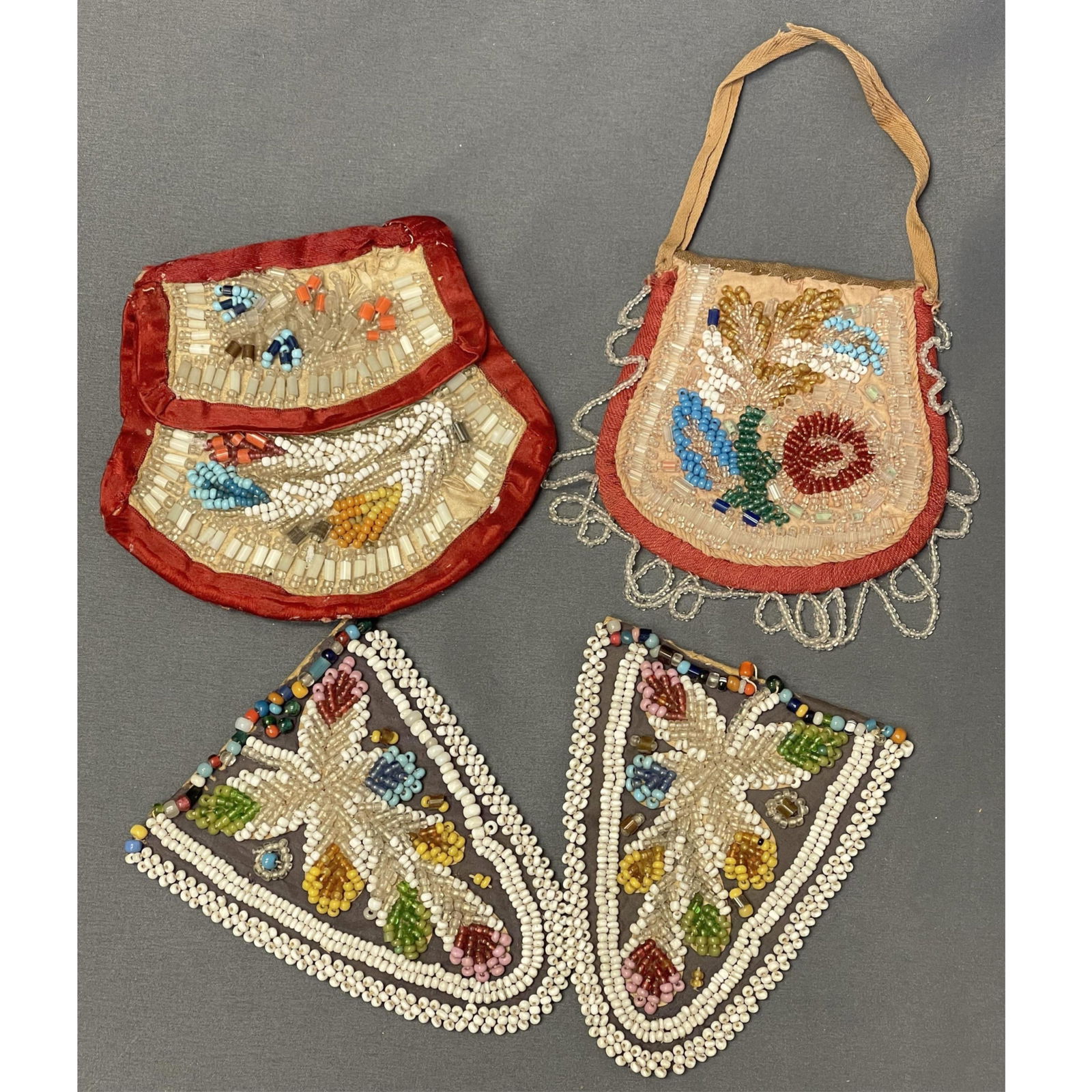 3 Mohawk beaded items - 2 purses & one pair of moccasin vamps 1. 4 1/8" long + 3 1/2" handle - 4 (1 of 13)