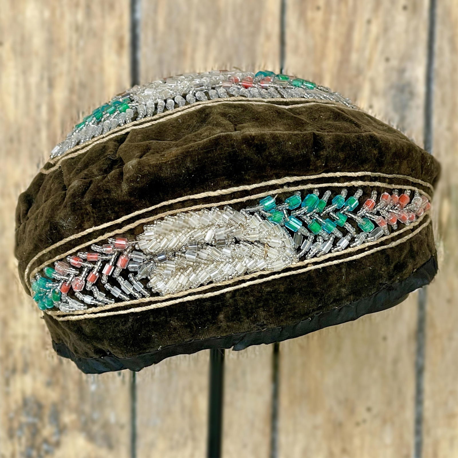 Antique Iroquois Beaded Glengarry-style Cap, early 1900s 9 3/4" long x 5 1/4" wide x 3 1/2" high (1 of 12)