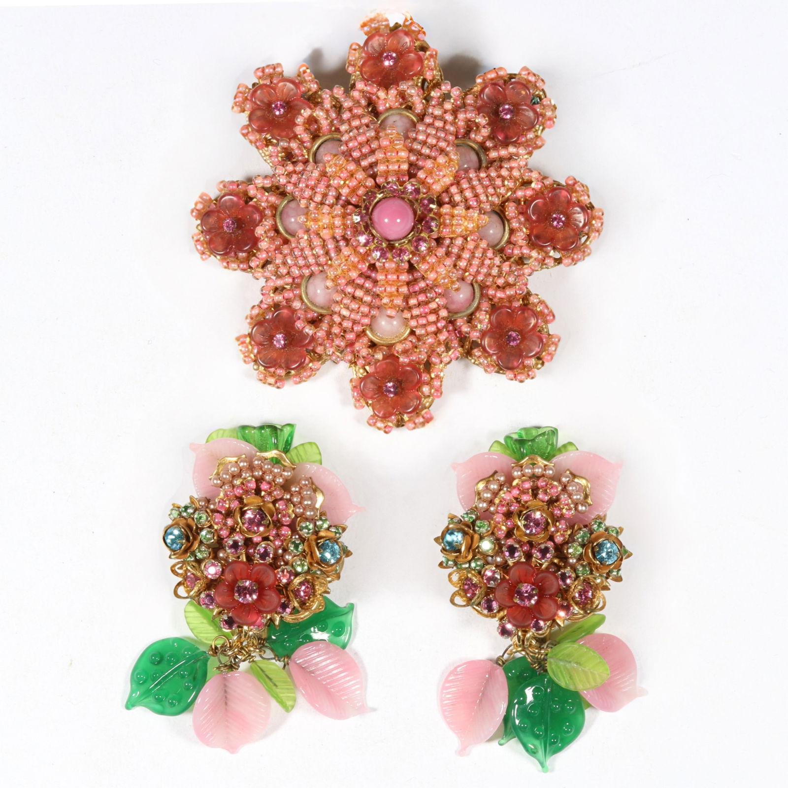 Stanley Hagler NYC pink beaded flower brooch with art glass leaf and petal drop earrings. 3"H x 3"W (1 of 10)