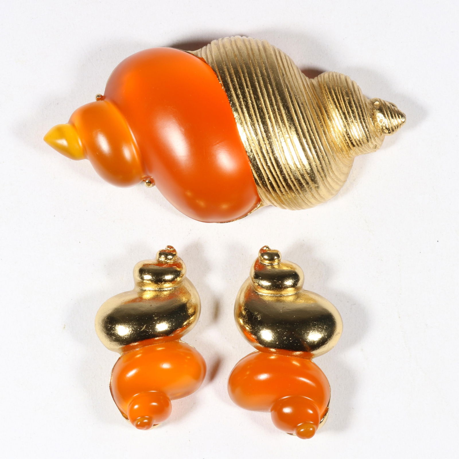 Christian Dior Parfums by Robert Goossens large gilt and resin seashell pendant / brooch and (1 of 12)