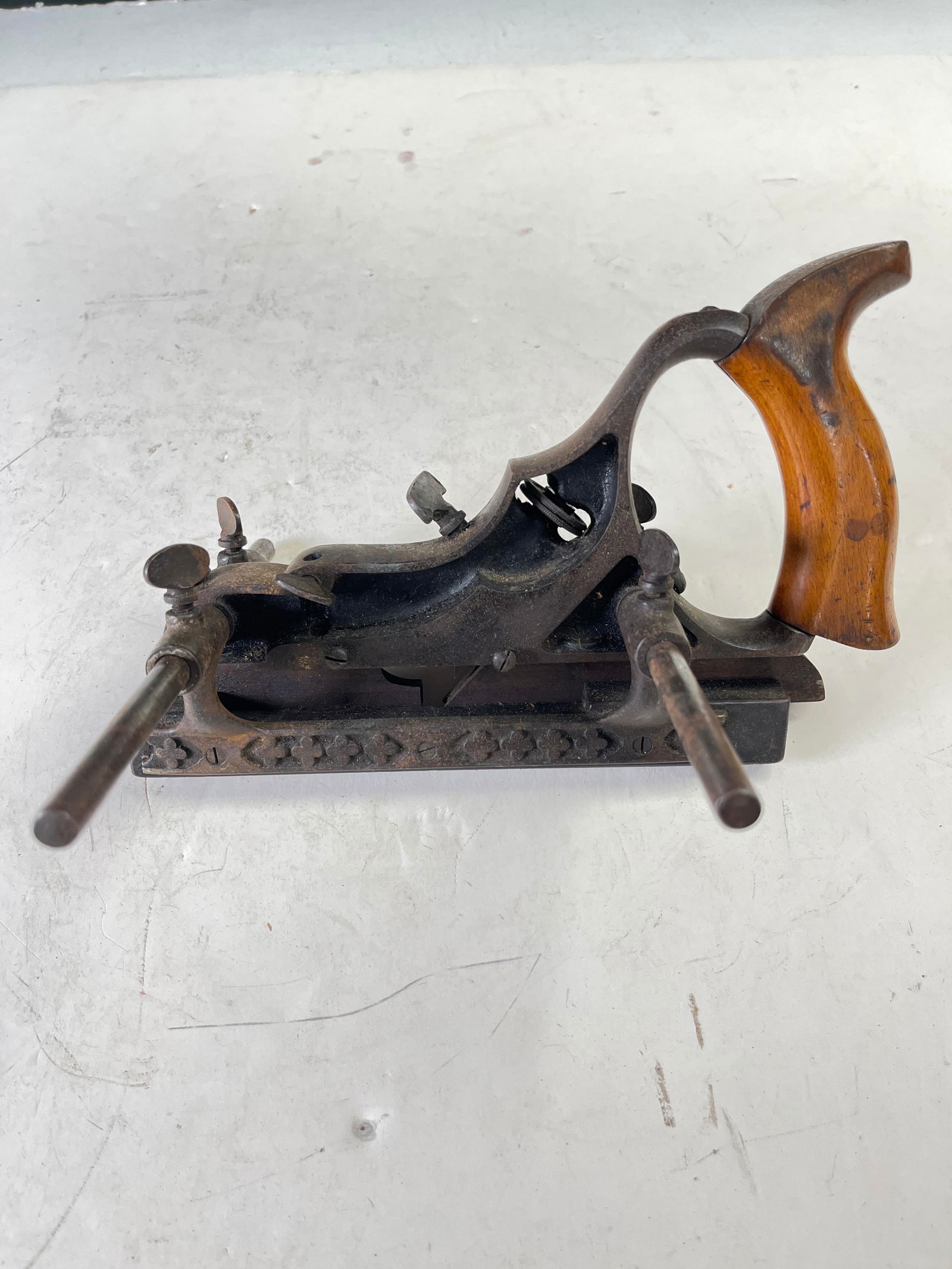 Early Siegley patent combination plow plane woodworking tool, 1890, untested. (1 of 6)