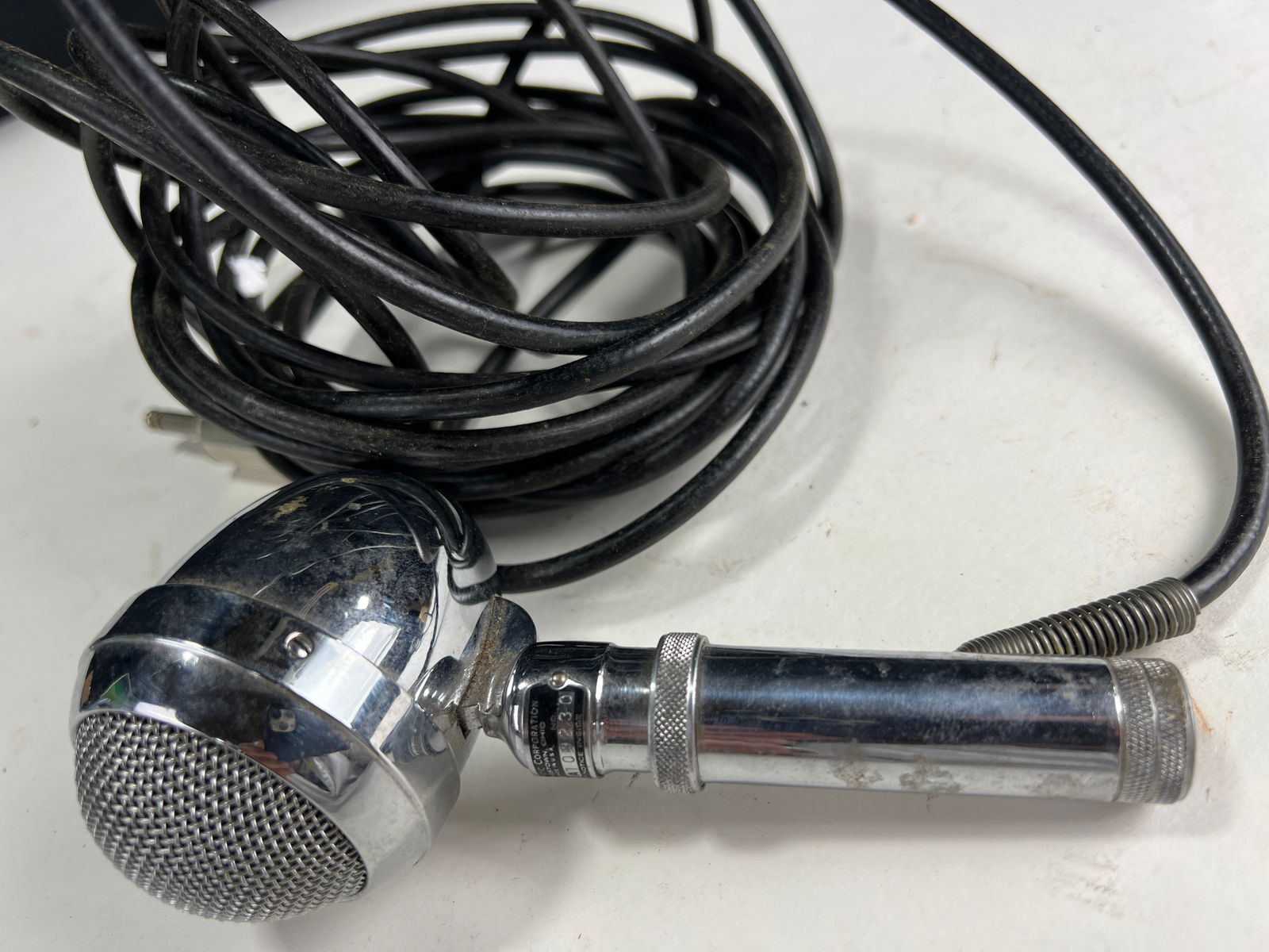 Astatic Corporation model T-3, chrome bullet style microphone with cable and 1/4? plug (1 of 6)