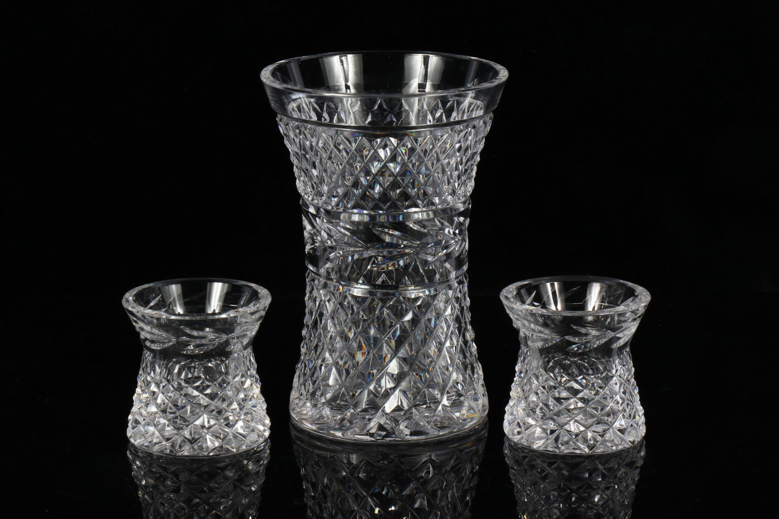 Waterford crystal Glandore 3pc vase set: pair bud vases / toothpick holders, 6"H vase 6? H X 4?: Waterford crystal Glandore 3pc vase set: pair bud vases / toothpick holders, 6"H vase 6? H X 4? Diam. (tallest)