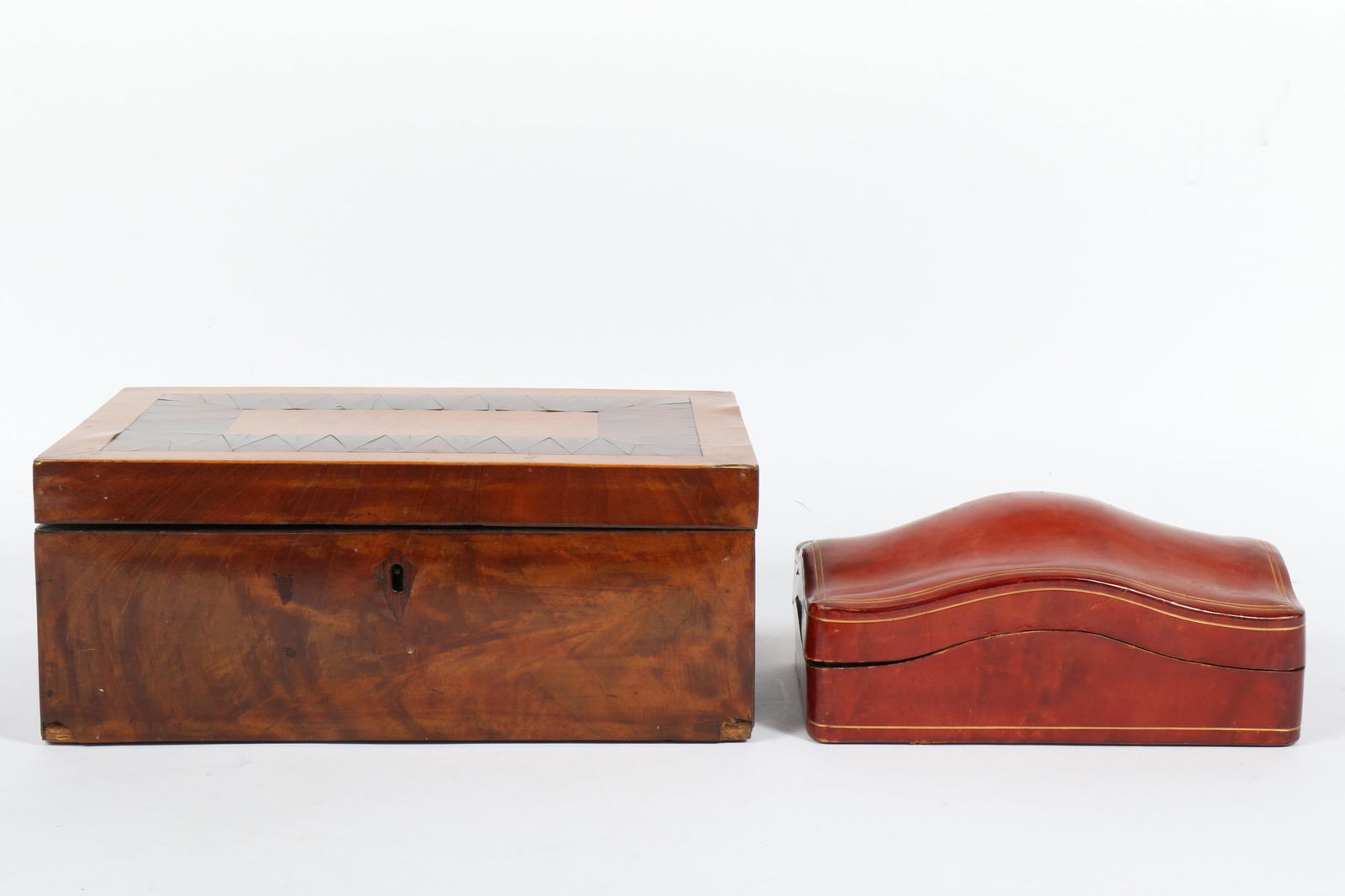 Tunbridge ware parquetry box with inlaid tumbling block design on inside of lid and Italian leather (1 of 16)