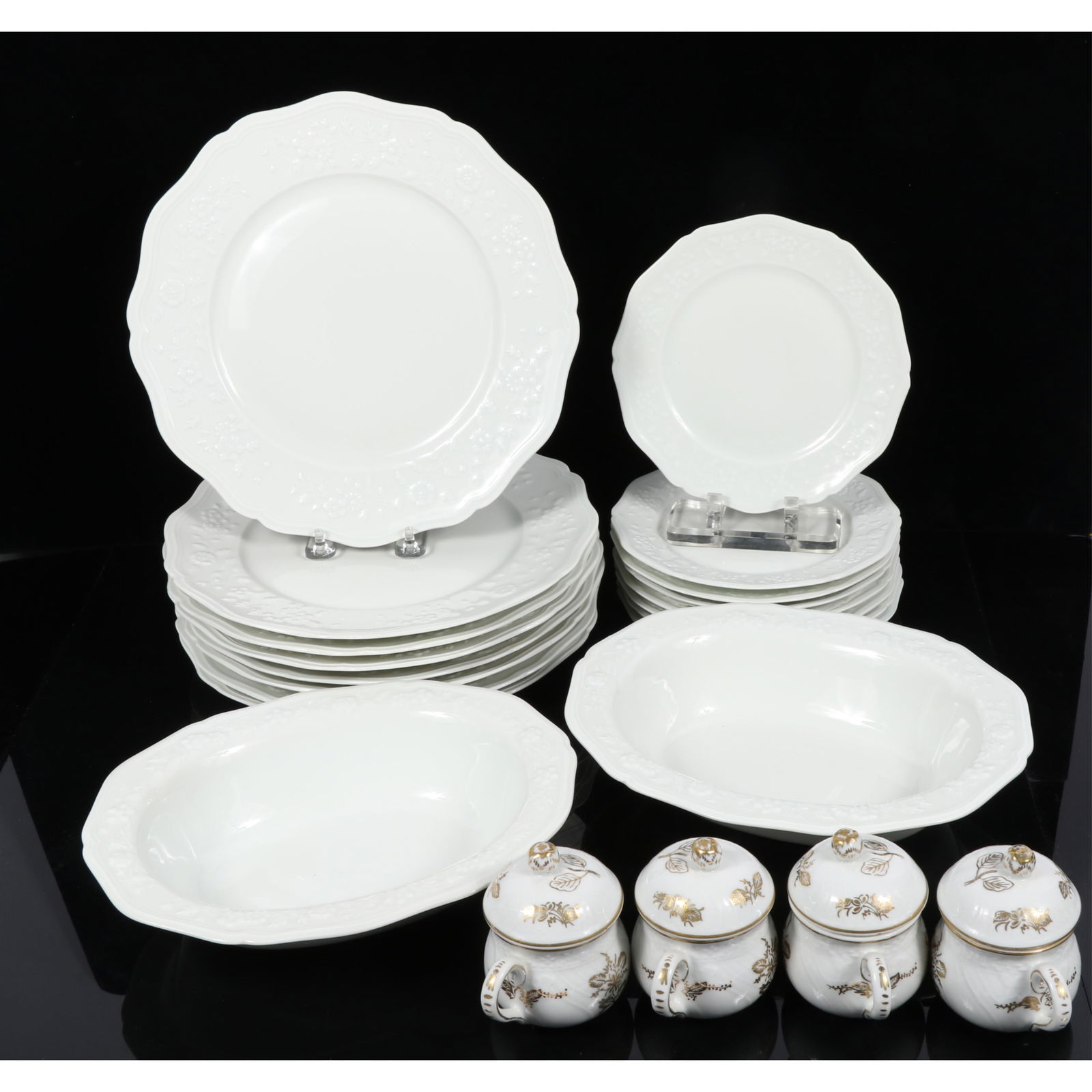 Limoges France "Hawthorne" Ceralene A. Raynaud embossed floral pattern porcelain dinnerware and: Limoges France "Hawthorne" Ceralene A. Raynaud embossed floral pattern porcelain dinnerware and Richard Ginori Bonwit Teller pots de creme 22pc. group 8 dinner plates, 8 salad plates, 2 oval vegetable
