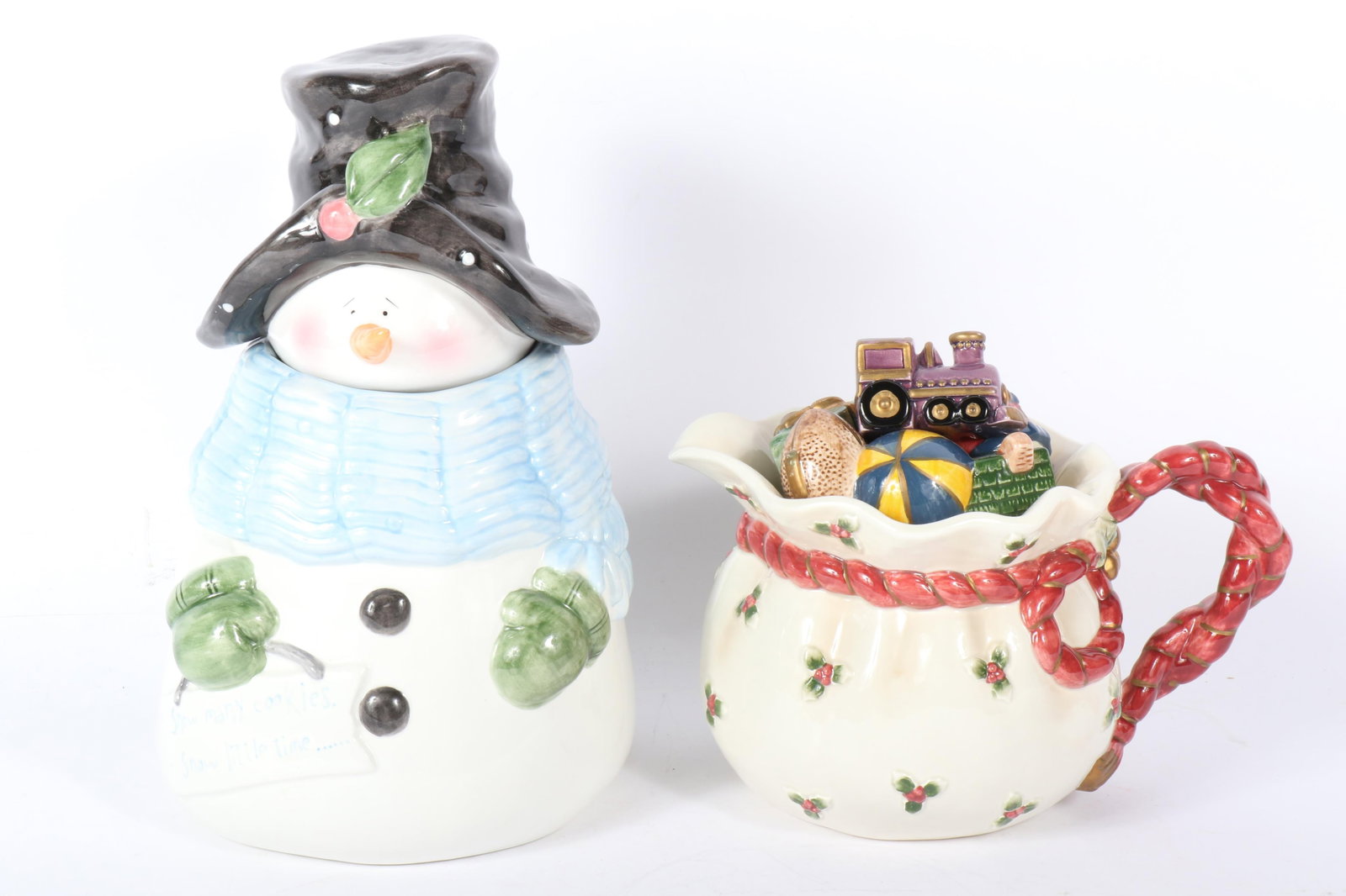 Holiday cookie jar canister and teapot 2pc. group: Nancye Williams Coyne's & Company 2001 snowman: Holiday cookie jar canister and teapot 2pc. group: Nancye Williams Coyne's & Company 2001 snowman cookie jar and Fitz and Floyd 1994 Old World Santa teapot with lid