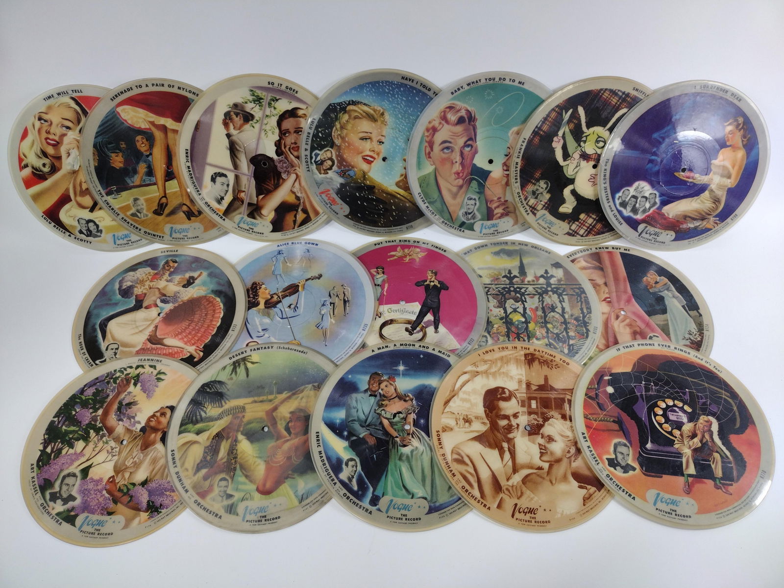 Lot of 17 vintage Vogue picture discs, 10" vinyl records, various artists (1 of 9)