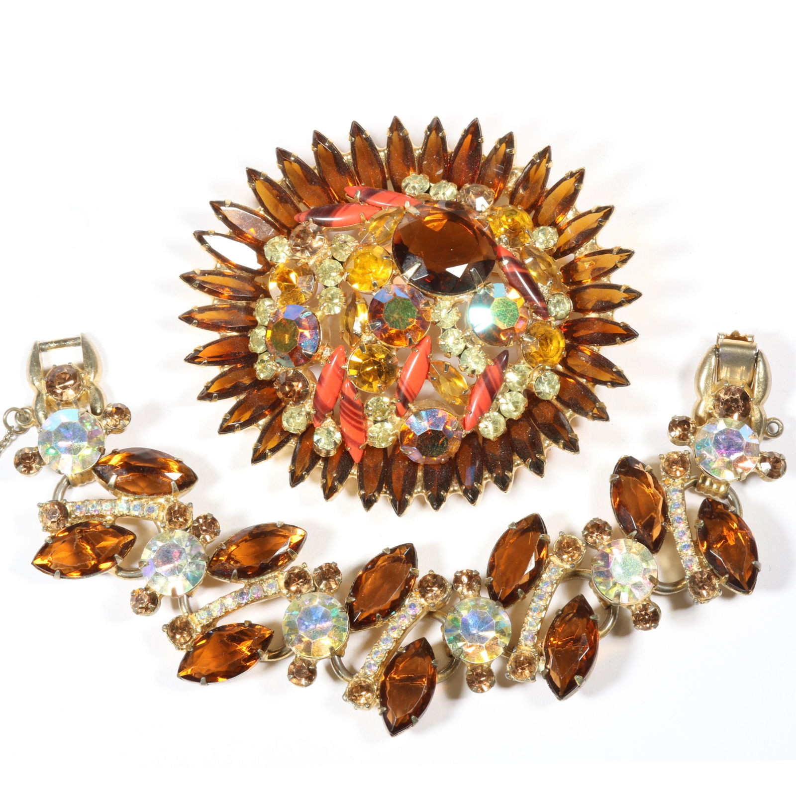 D & E Juliana 2pc group: amber jewel and art glass brooch with 5 link bracelet. 7 1/4"L x 1 1/4"W (1 of 14)