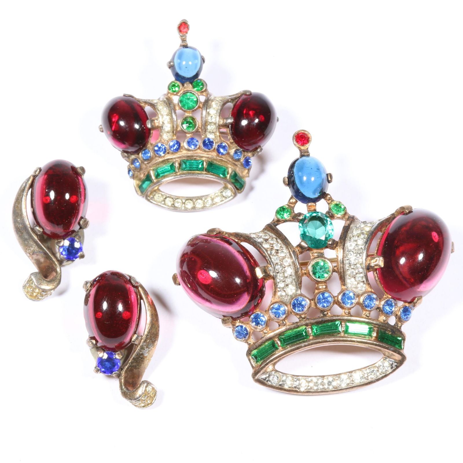 Trifari Alfred Philippe 1944 sterling vermeil "Crown Set" with ruby red and sapphire blue glass cabo (1 of 15)