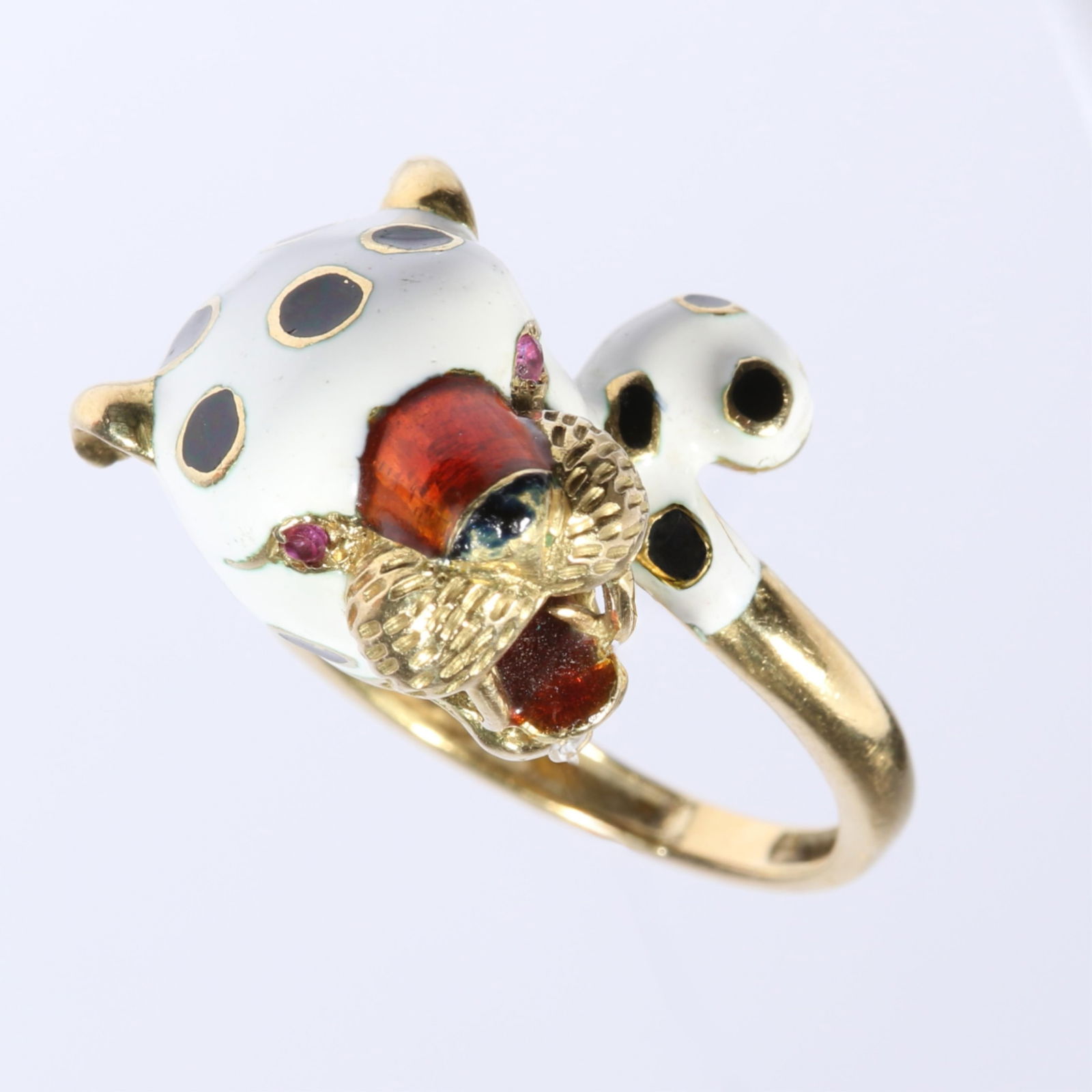 Frascarolo 18K yellow gold Italian enamel jaguar ring with ruby eyes from the 1960's "Bestiary": Frascarolo 18K yellow gold Italian enamel jaguar ring with ruby eyes from the 1960's "Bestiary" collection Wear to enamel on nose. 8.520DWT The purchase of gold requires confirmed funds. Ring size 7 1