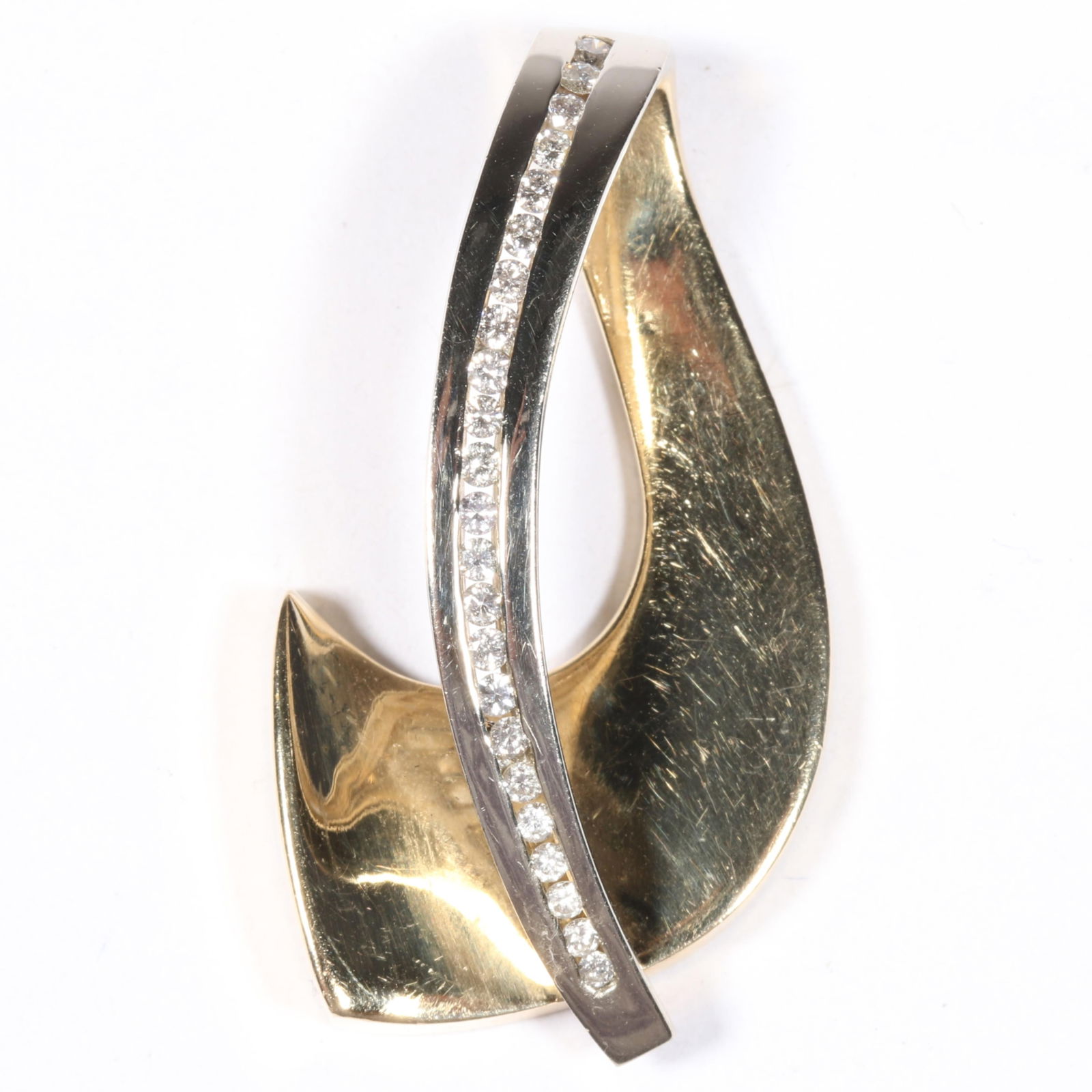 14K yellow gold dimensional diamond pendant, unmarked tested. 1 1/2"L x 7/8"W (1 of 6)